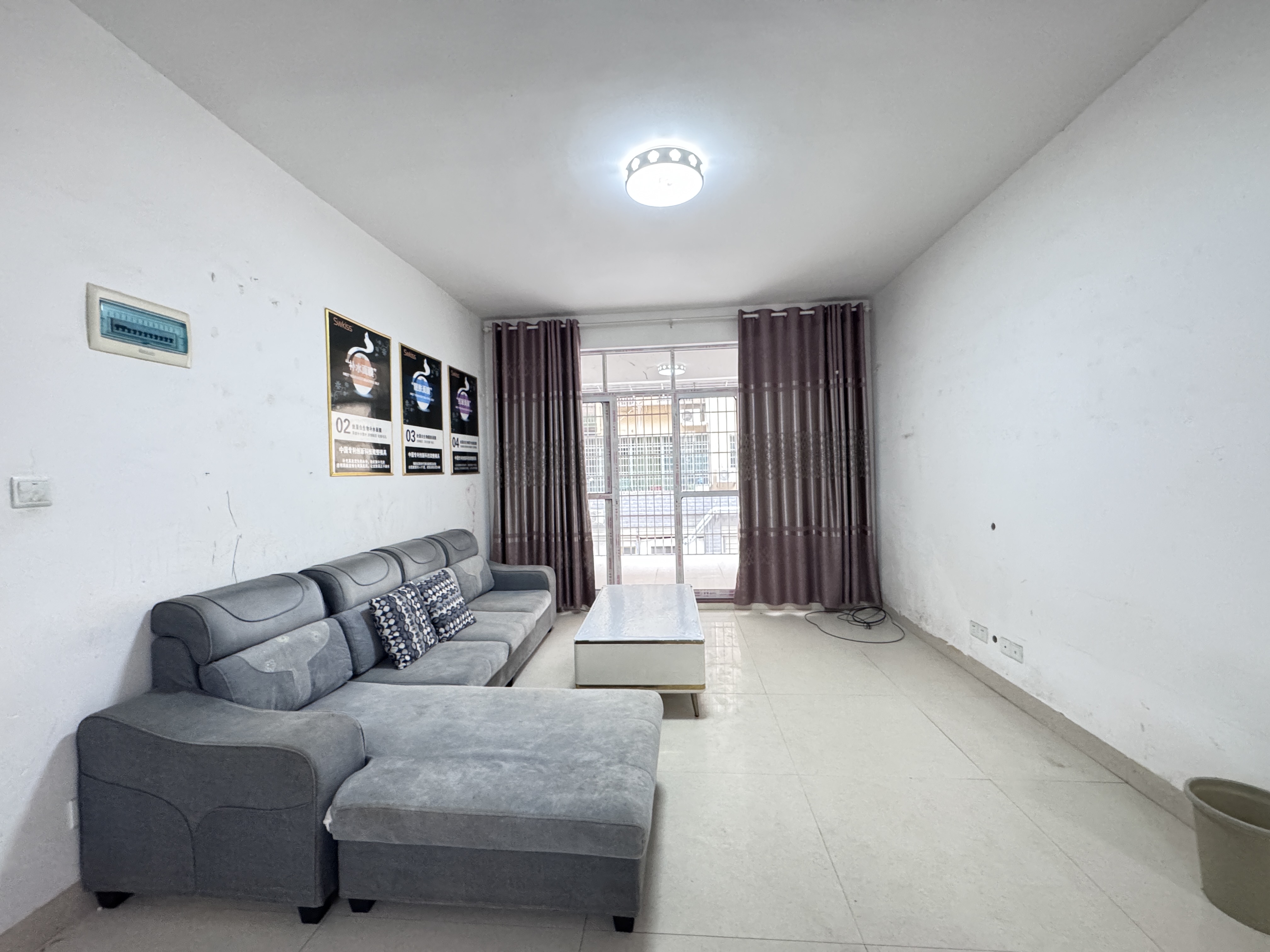 长湖小区 1室0厅0卫 1200.0元/月 长湖小区 1室0厅0卫 1200.0元/月室内图