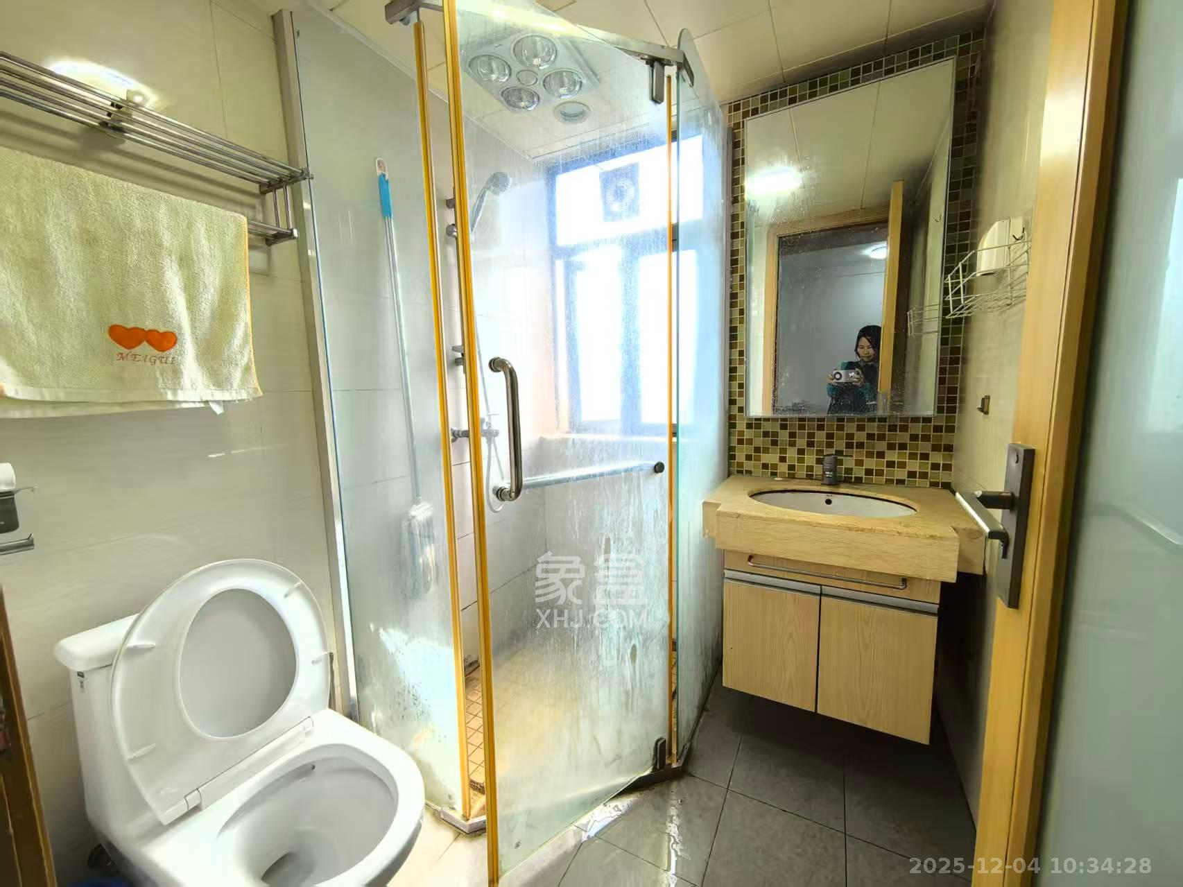 珠江花城三期锦鲤 2室2厅1卫 2000.0元/月 珠江花城三期锦鲤 2室2厅1卫 2000.0元/月室内图