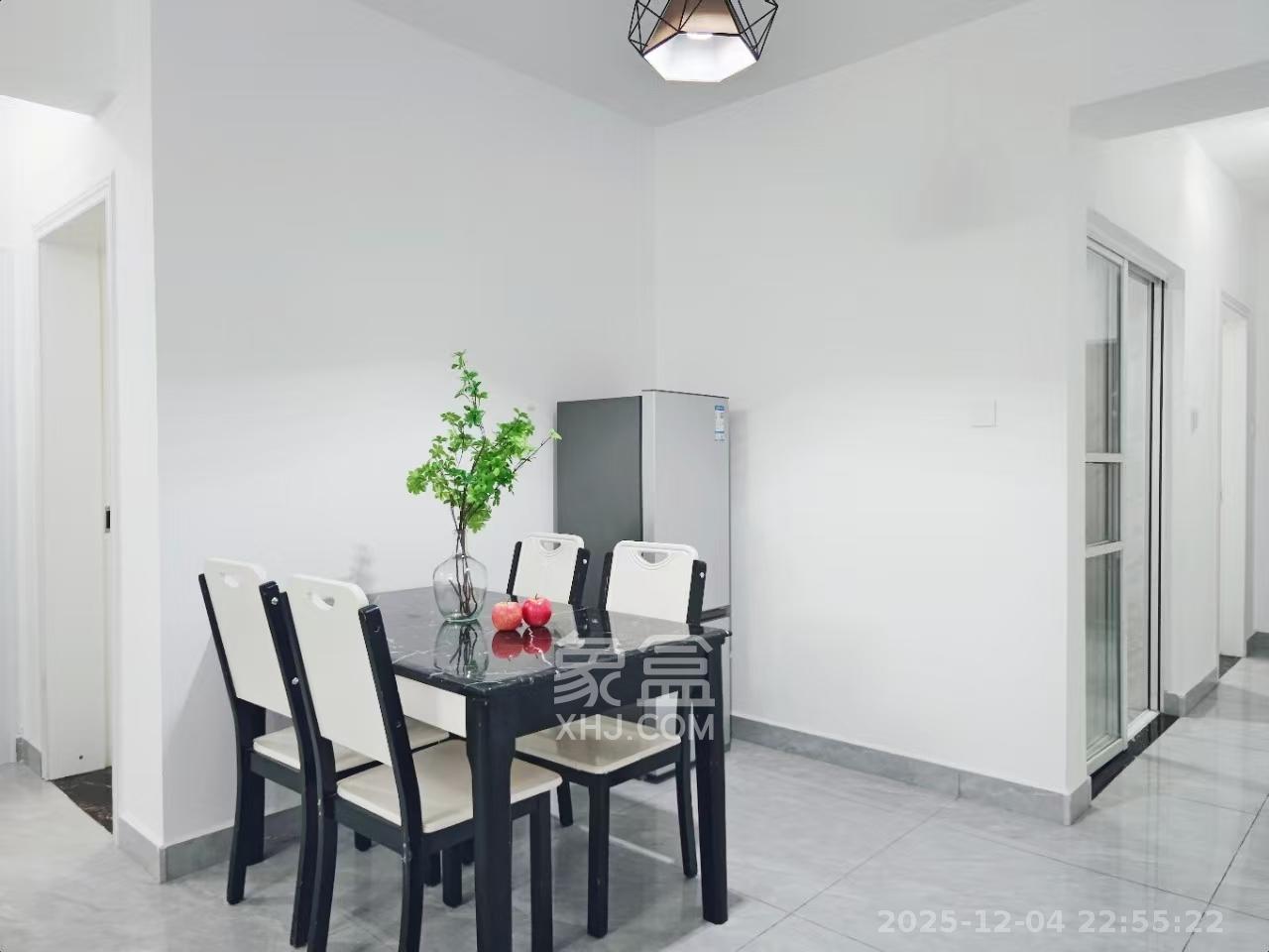 鸿邦国际城 3室2厅1卫 2100.0元/月 鸿邦国际城 3室2厅1卫 2100.0元/月室内图