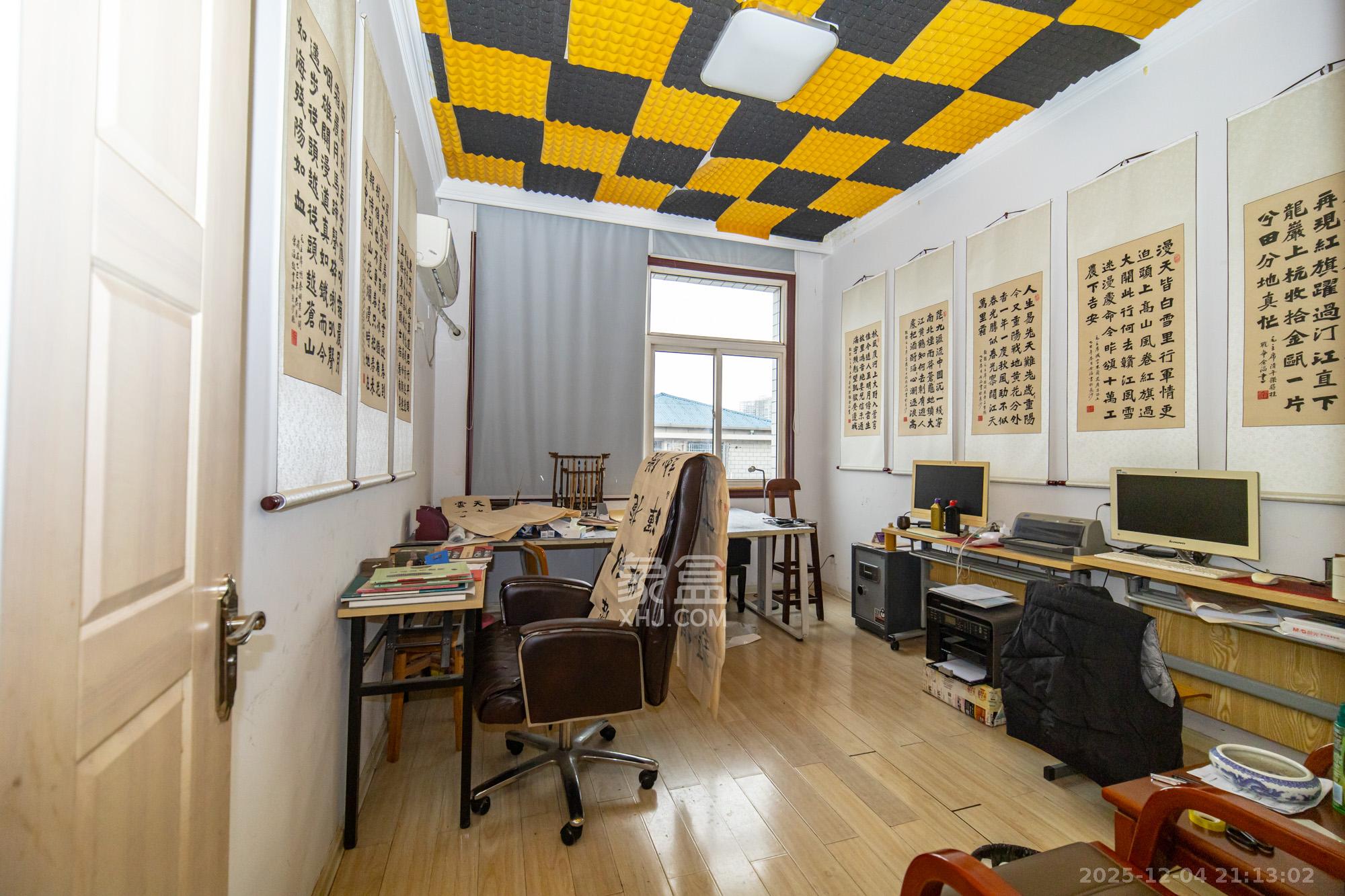 星沙一区 3室2厅2卫 558.0万 星沙一区 3室2厅2卫 558.0万卧室