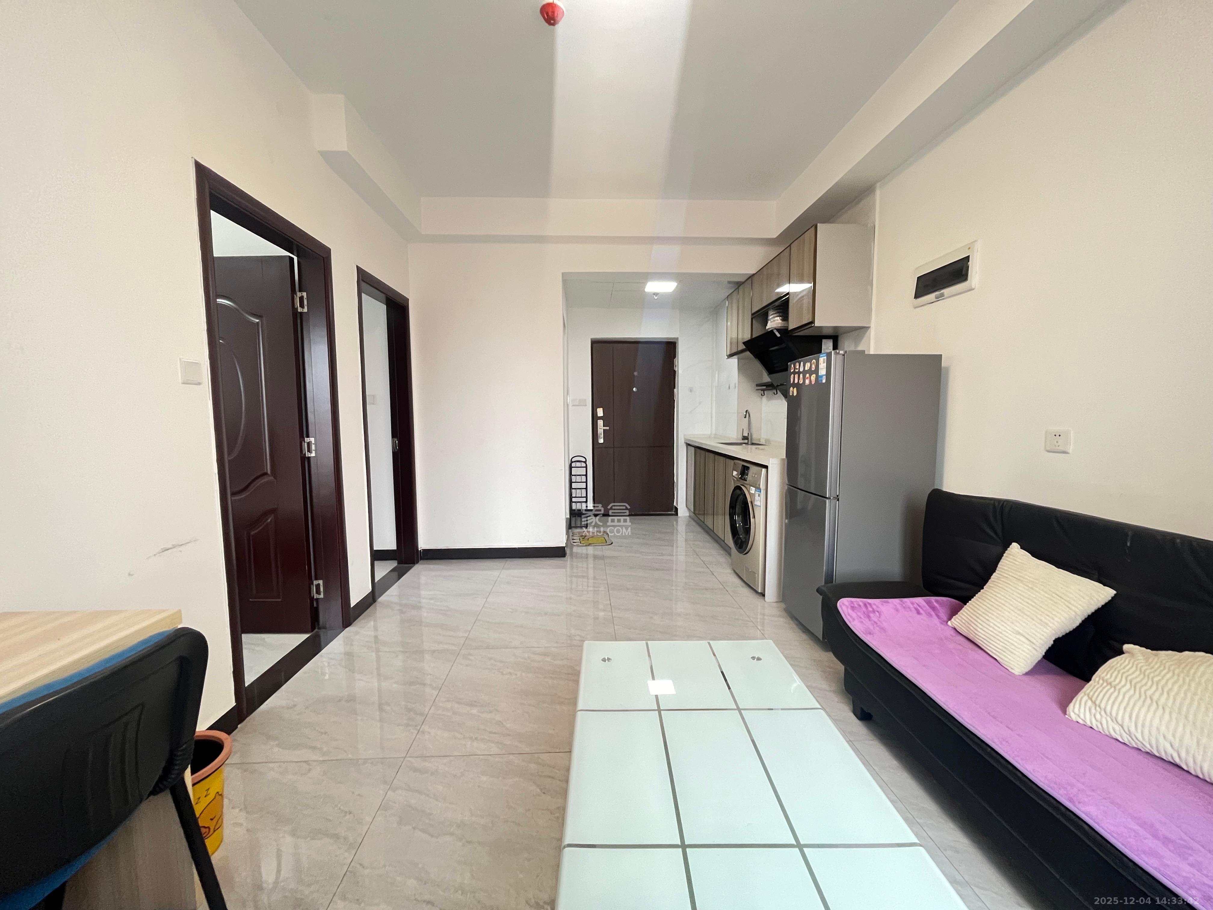 君合新城玺樾  2室2厅1卫    1700.0元/月