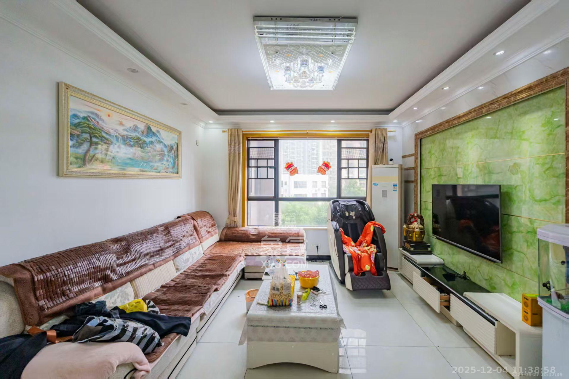 香江锦城 3室2厅1卫 2500.0元/月 香江锦城 3室2厅1卫 2500.0元/月室内图