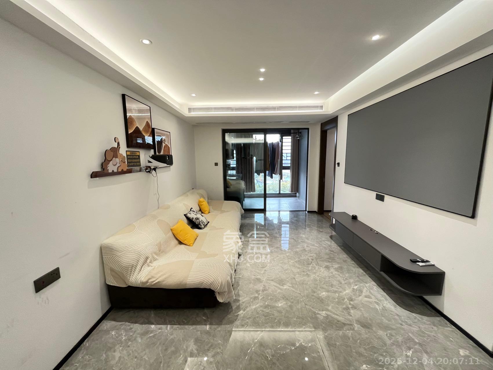 万科魅力之城  3室2厅2卫    4000.0元/月