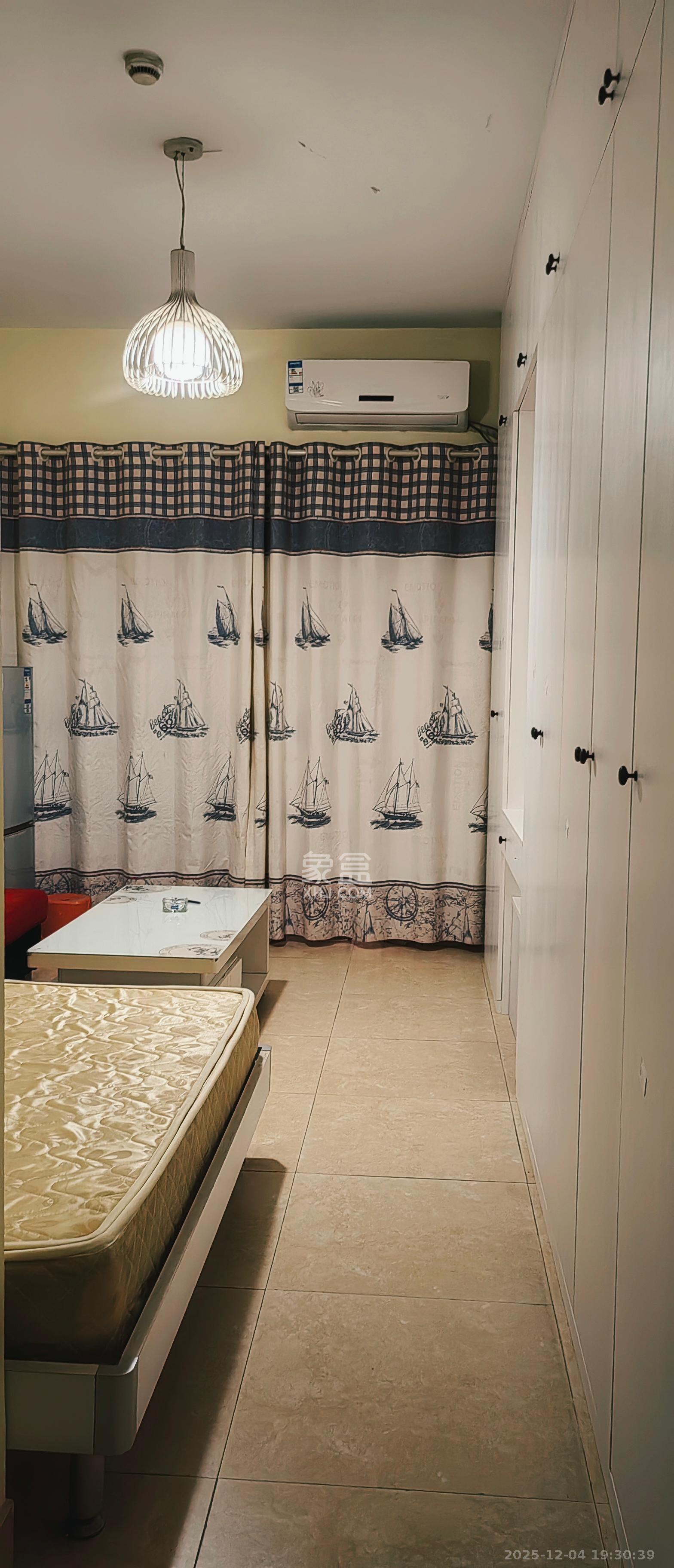 水岸世景 1室1厅1卫 1100.0元/月 水岸世景 1室1厅1卫 1100.0元/月室内图