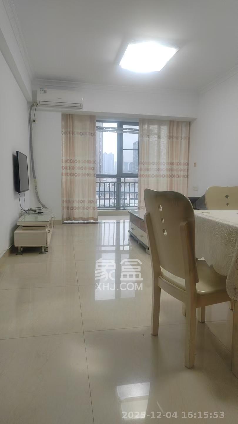 五一中央领御 2室2厅1卫 3100.0元/月 五一中央领御 2室2厅1卫 3100.0元/月室内图