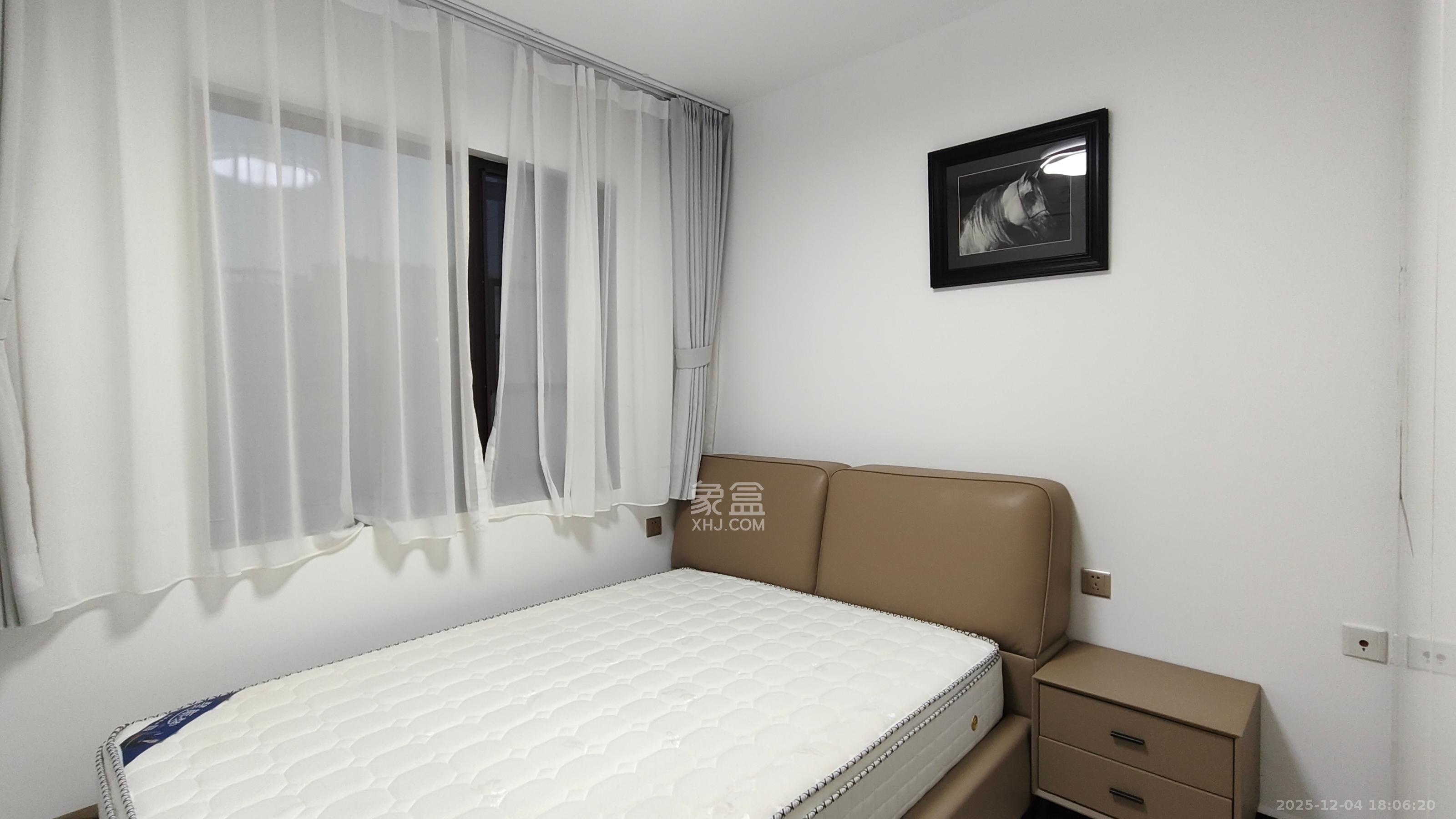 保利大都汇一期、二期 4室2厅2卫 3980.0元/月 保利大都汇一期、二期 4室2厅2卫 3980.0元/月室内图