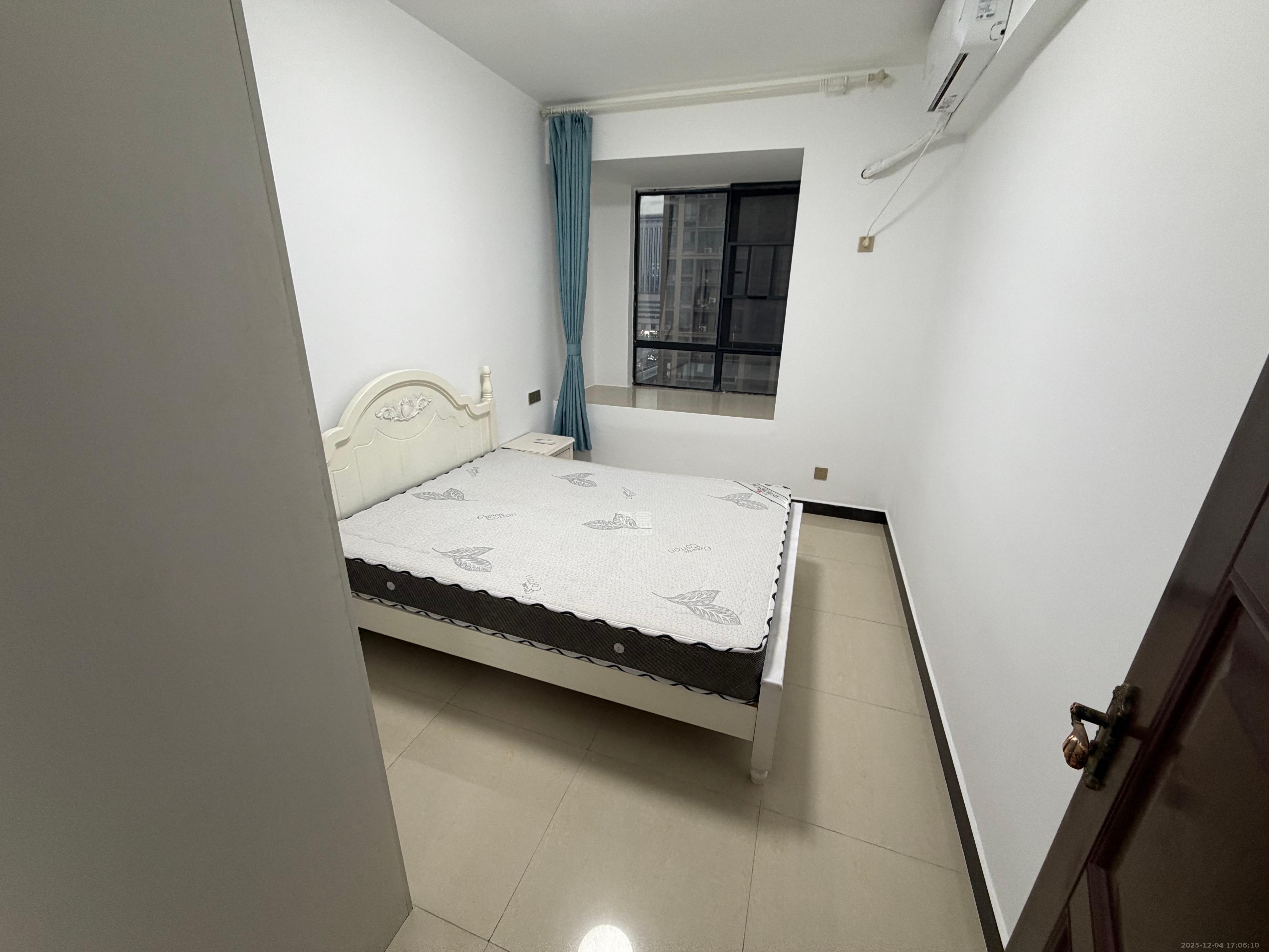 百纳广场（百纳公寓）  2室2厅1卫    2300.0元/月室内图