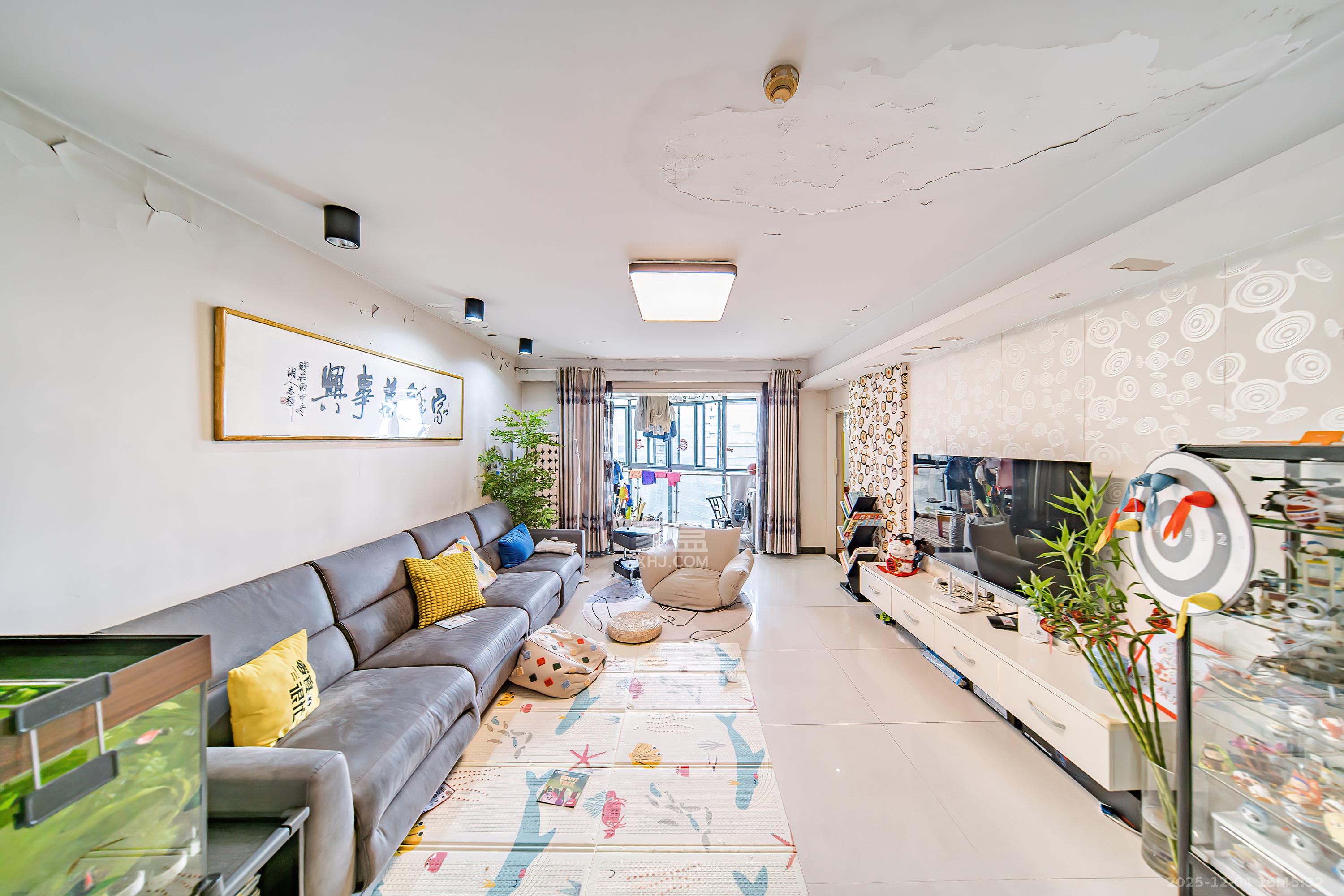 华盛新外滩  3室2厅2卫    152.0万