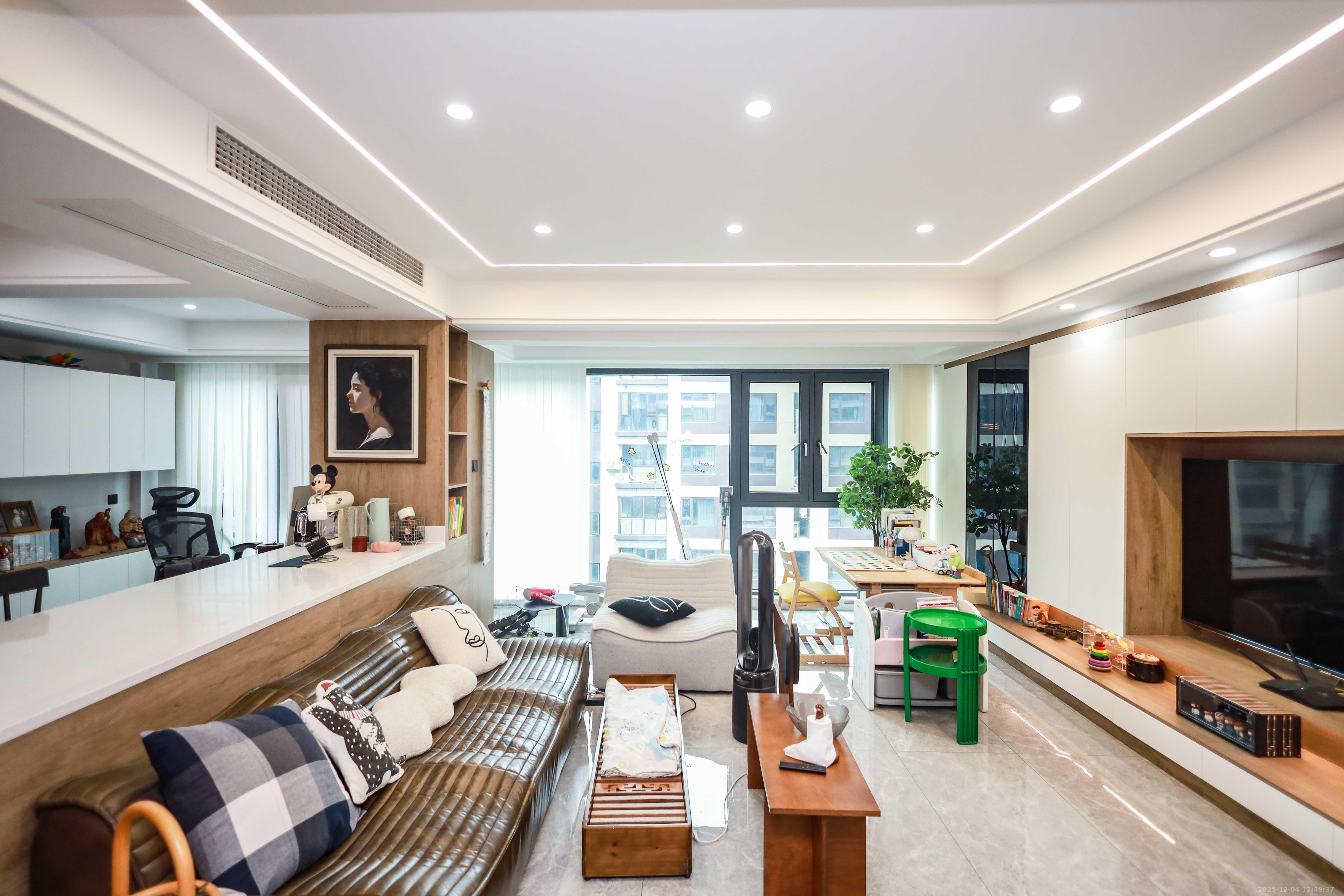 金辉优步花园  4室2厅2卫    200.0万