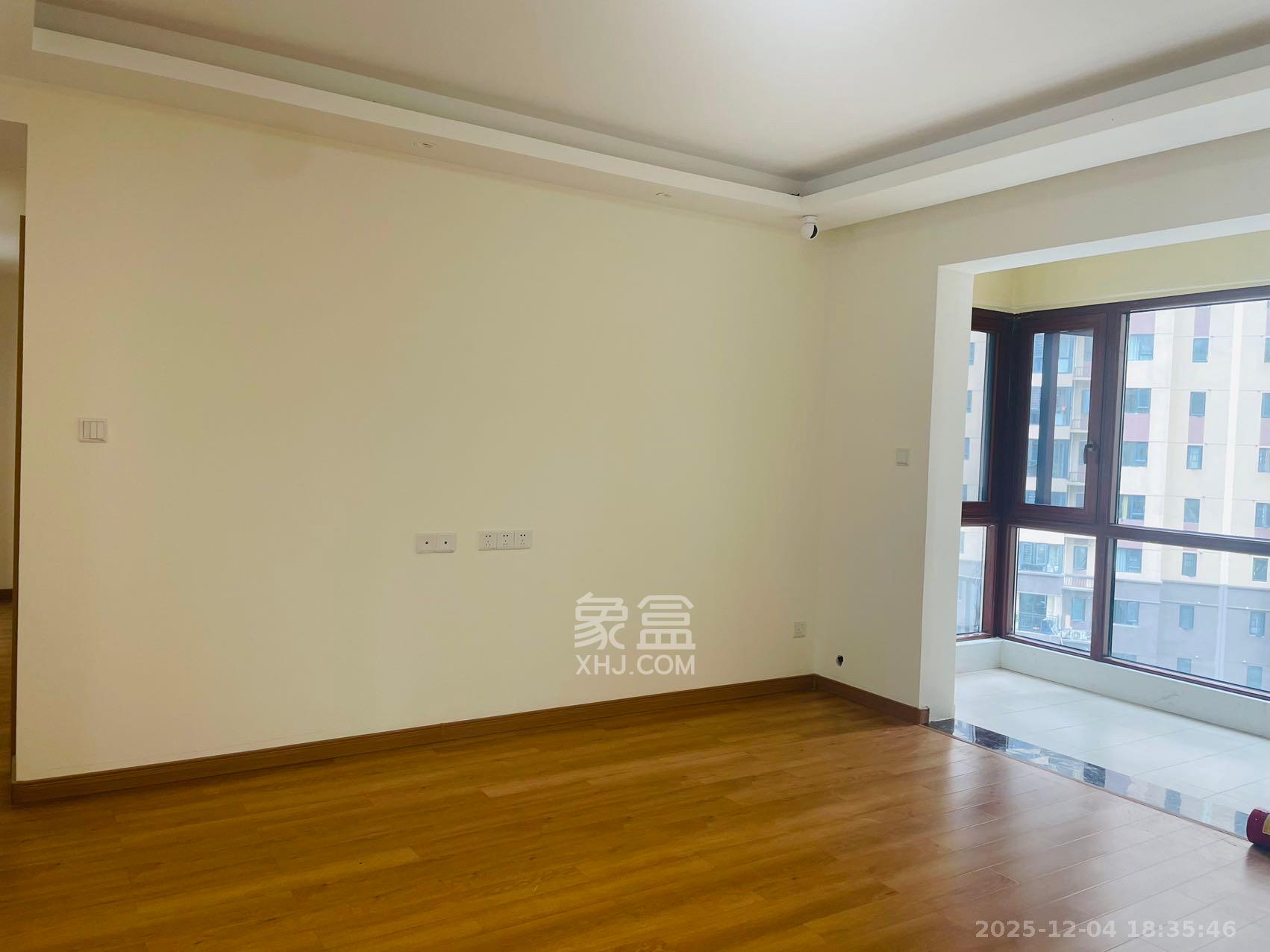 中建璟和城  4室2厅2卫    3300.0元/月室内图