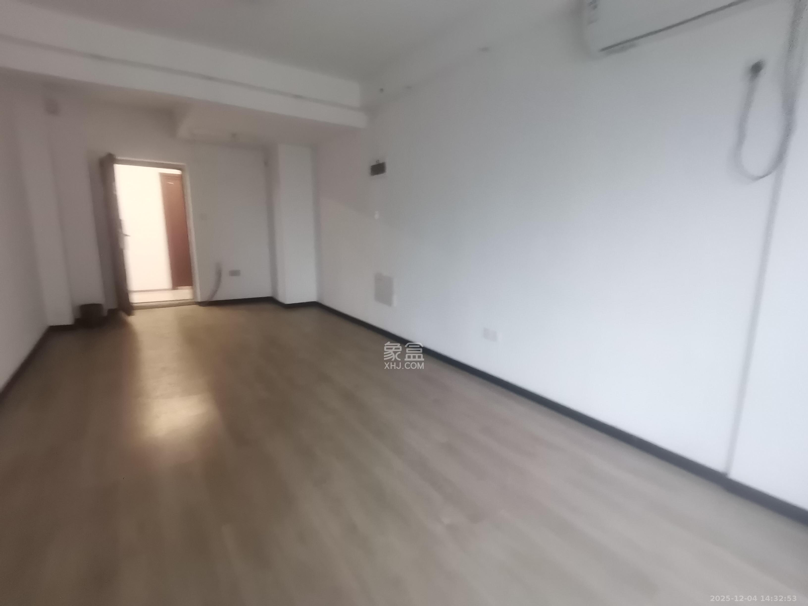 大都汇二环天际  1室1厅1卫    1100.0元/月室内图