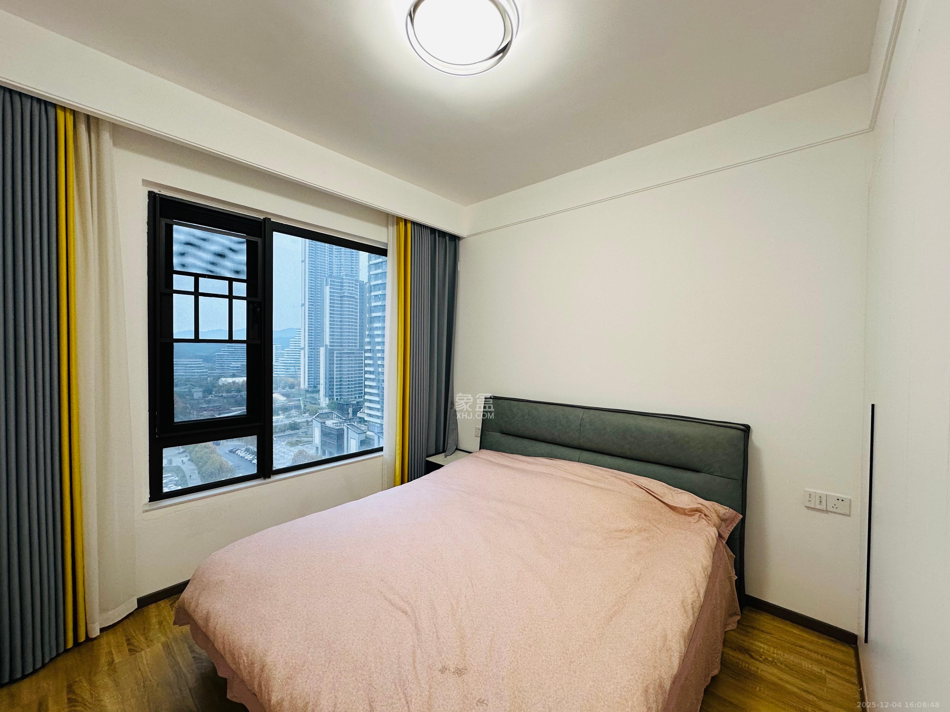 建发央著 4室2厅2卫 4800.0元/月 建发央著 4室2厅2卫 4800.0元/月室内图