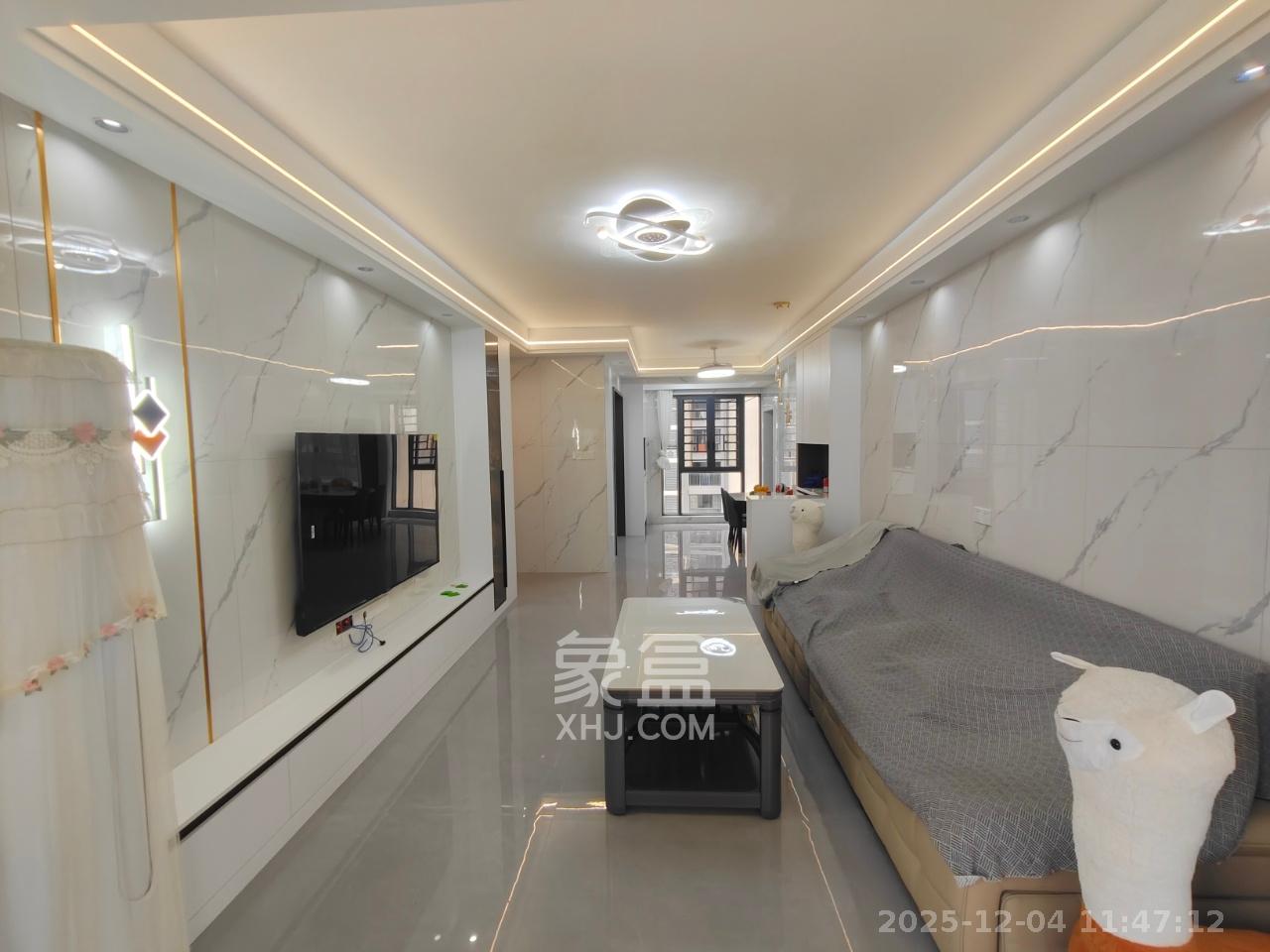 润和星河玥  3室2厅2卫    2600.0元/月