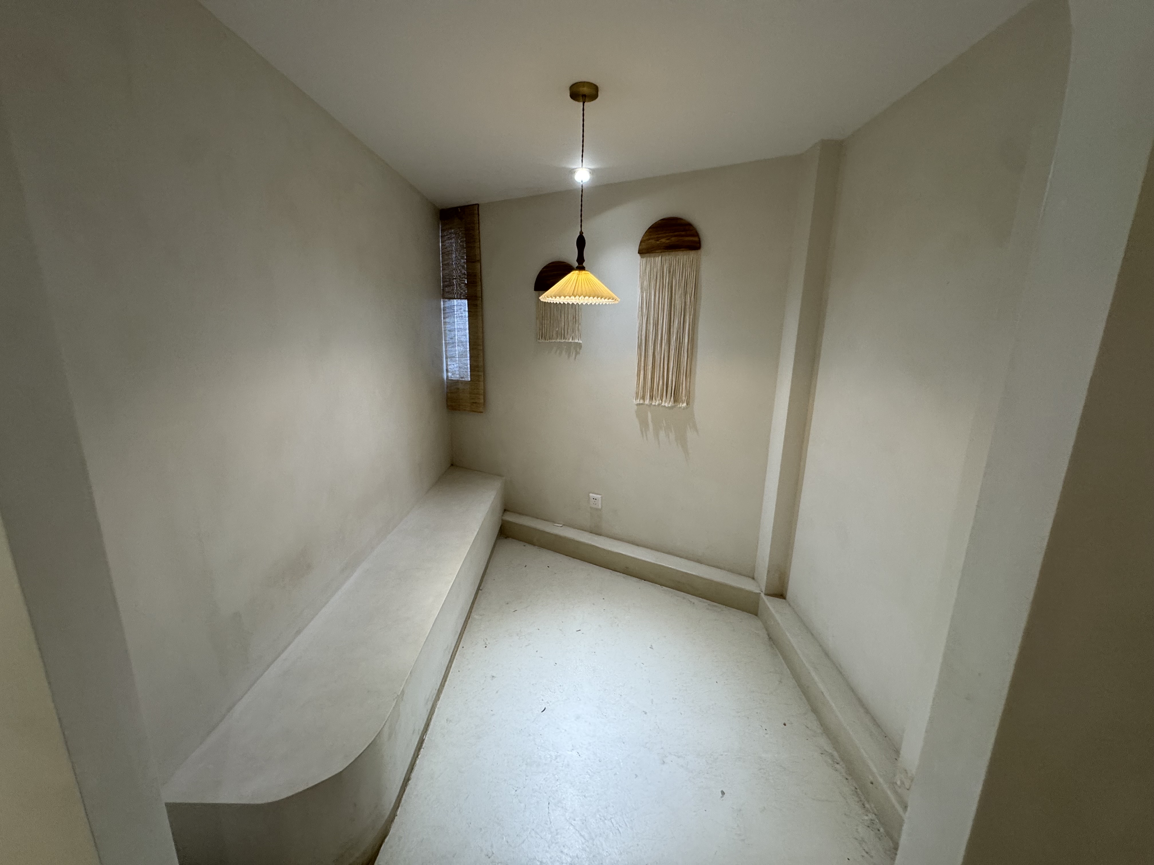 耀江商厦   100.0㎡      4000.0元/月室内图