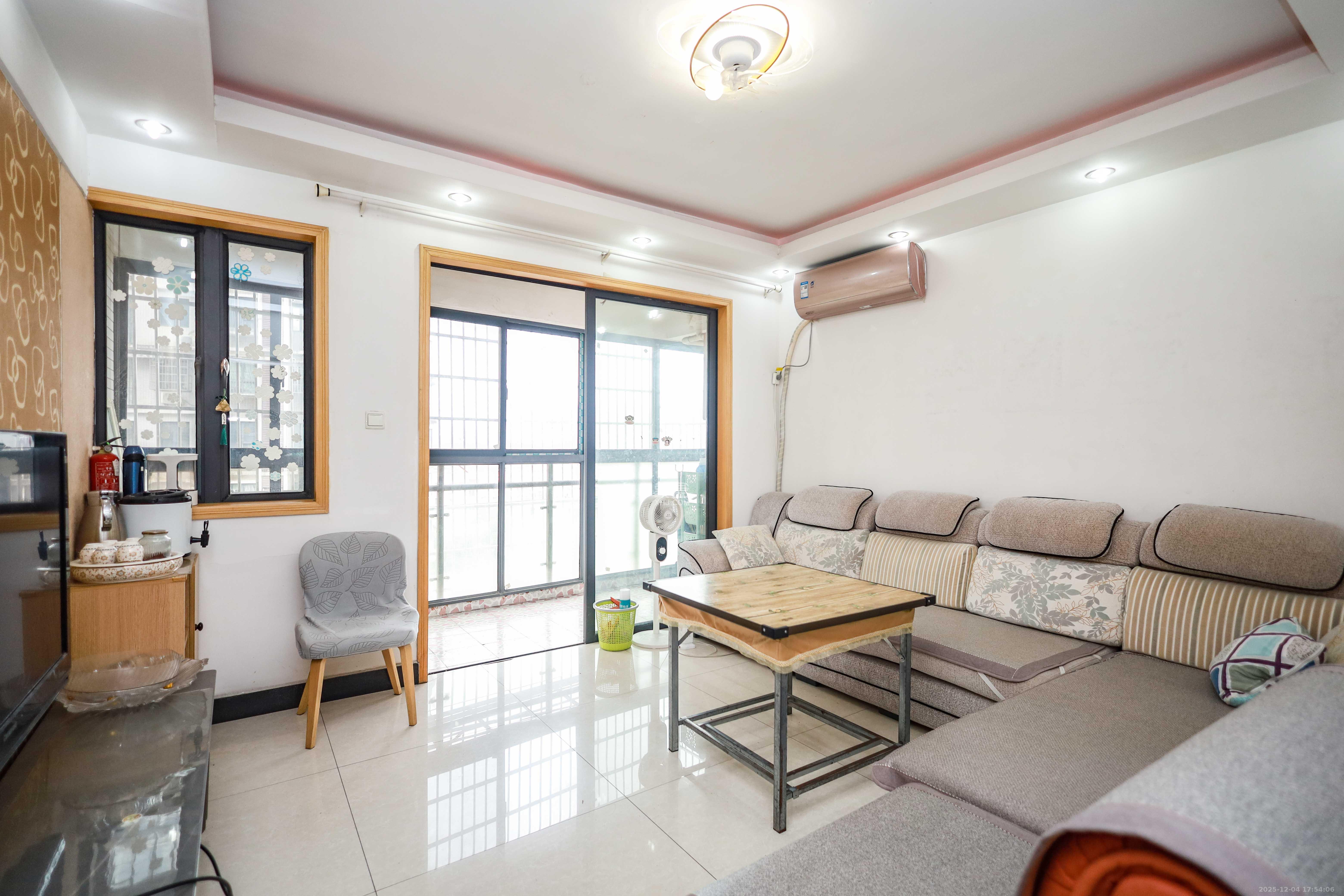 西城龙庭  2室2厅1卫    69.0万