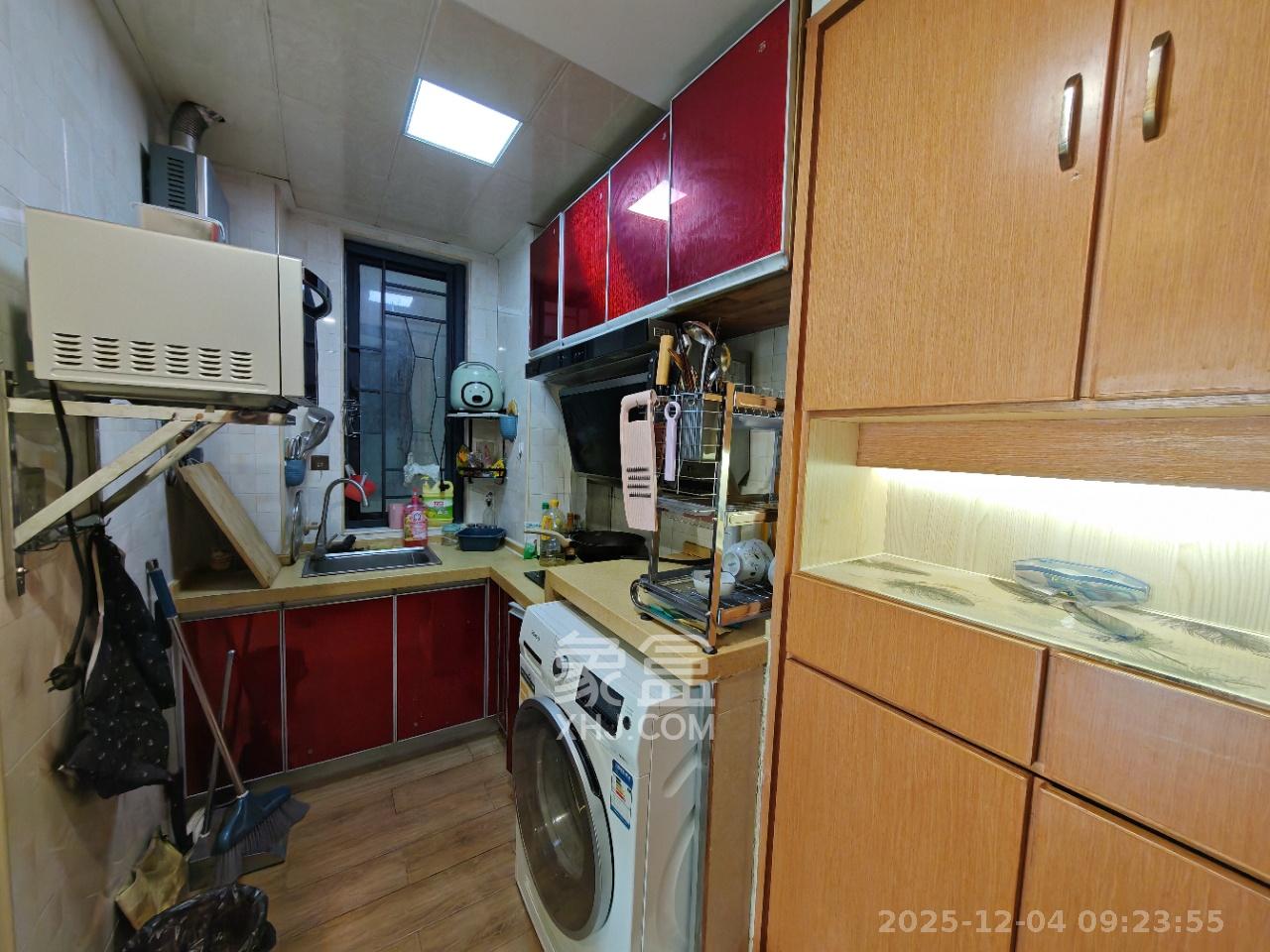 达美D6区  1室1厅1卫    1500.0元/月室内图