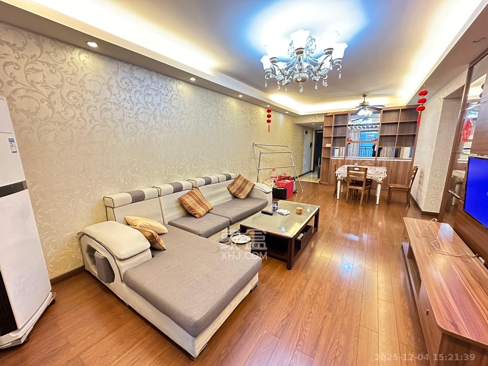 万科金域华府三四期  3室2厅2卫    2500.0元/月