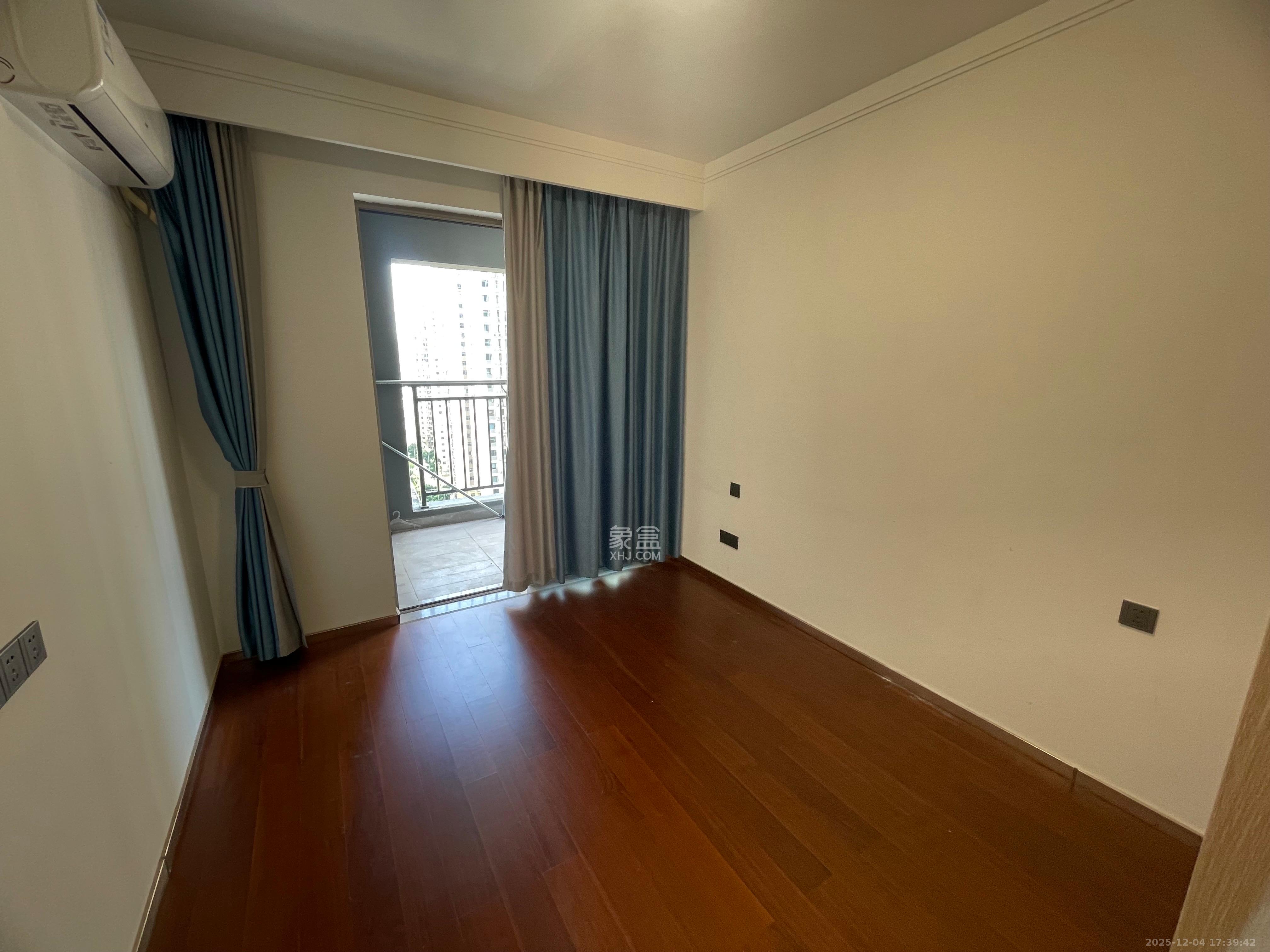 旭辉雨花郡 4室2厅2卫 4000.0元/月 旭辉雨花郡 4室2厅2卫 4000.0元/月室内图