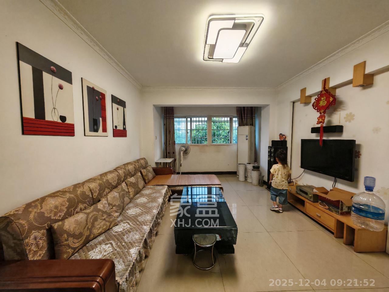 锦绣家园  3室2厅1卫    2200.0元/月