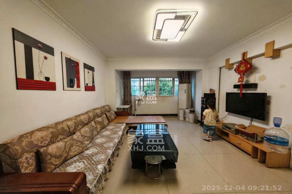 锦绣家园 3室2厅1卫 2200.0元/月 锦绣家园 3室2厅1卫 2200.0元/月室内图