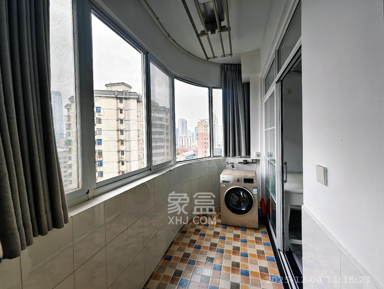 迎宾大厦 2室2厅1卫 3500.0元/月 迎宾大厦 2室2厅1卫 3500.0元/月室内图