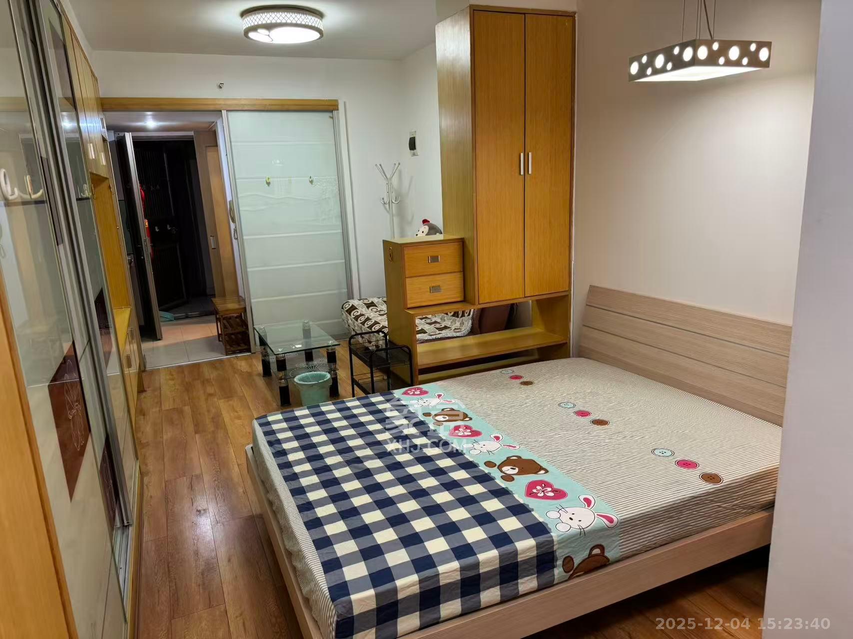 万科金色家园 1室1厅1卫 1300.0元/月 万科金色家园 1室1厅1卫 1300.0元/月室内图