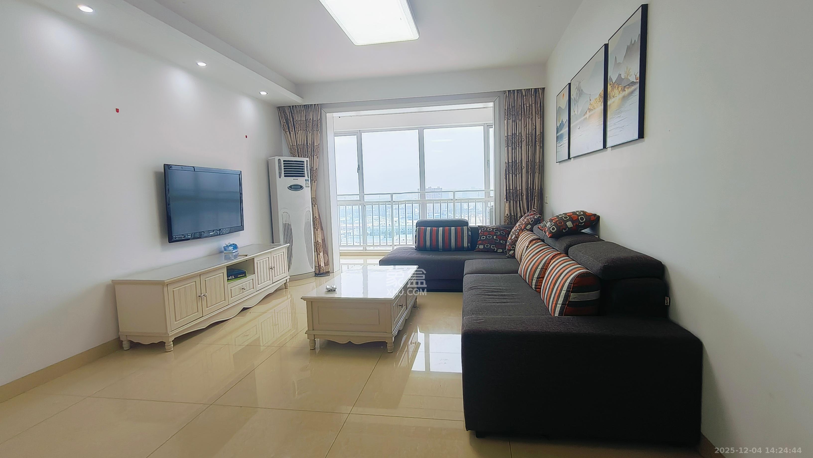 恒广国际景园一二区  2室2厅1卫    2100.0元/月室内图