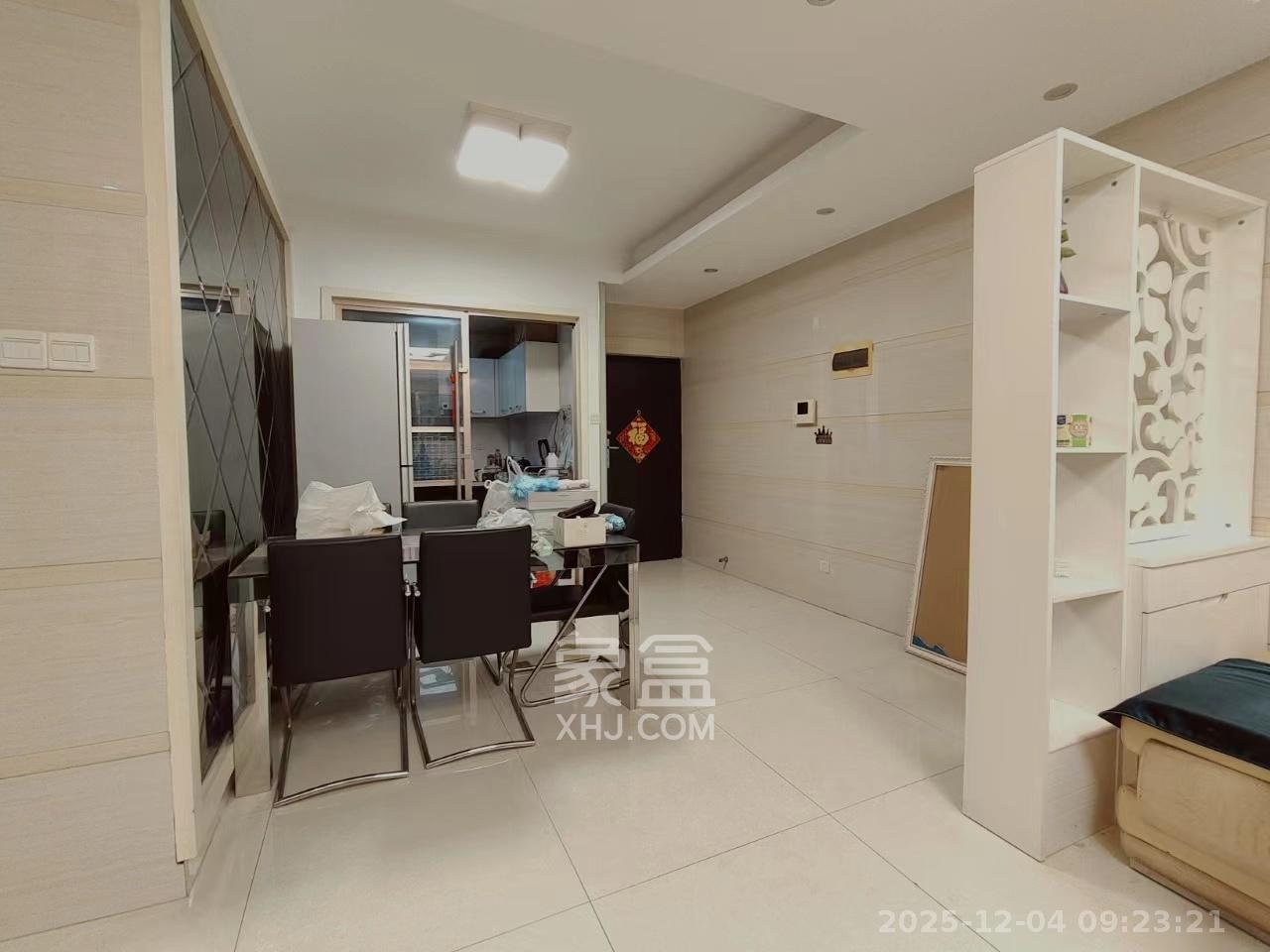 金域南外滩(望江佳园) 3室2厅2卫 3600.0元/月 金域南外滩(望江佳园) 3室2厅2卫 3600.0元/月室内图