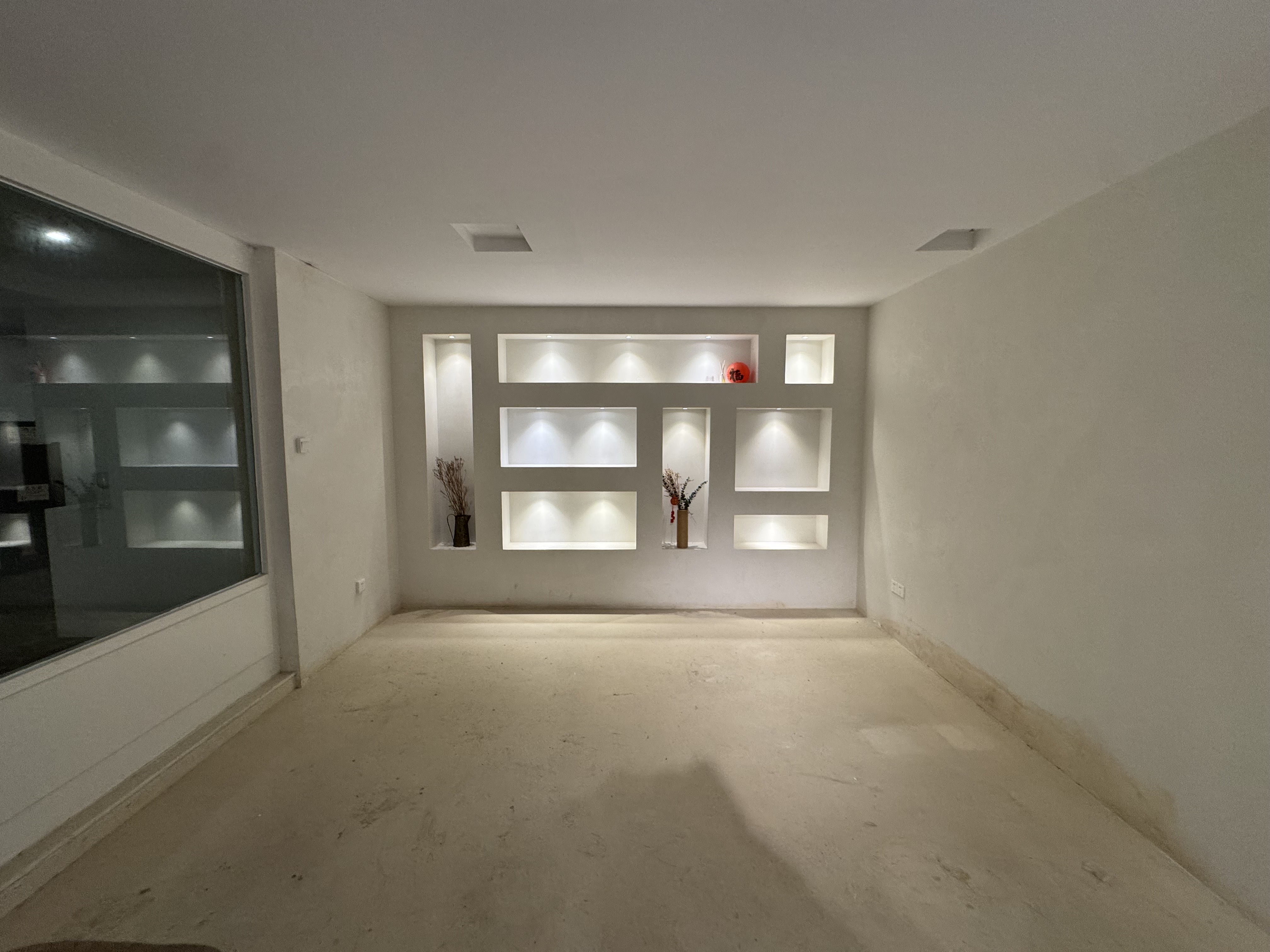 耀江商厦   100.0㎡      4000.0元/月室内图