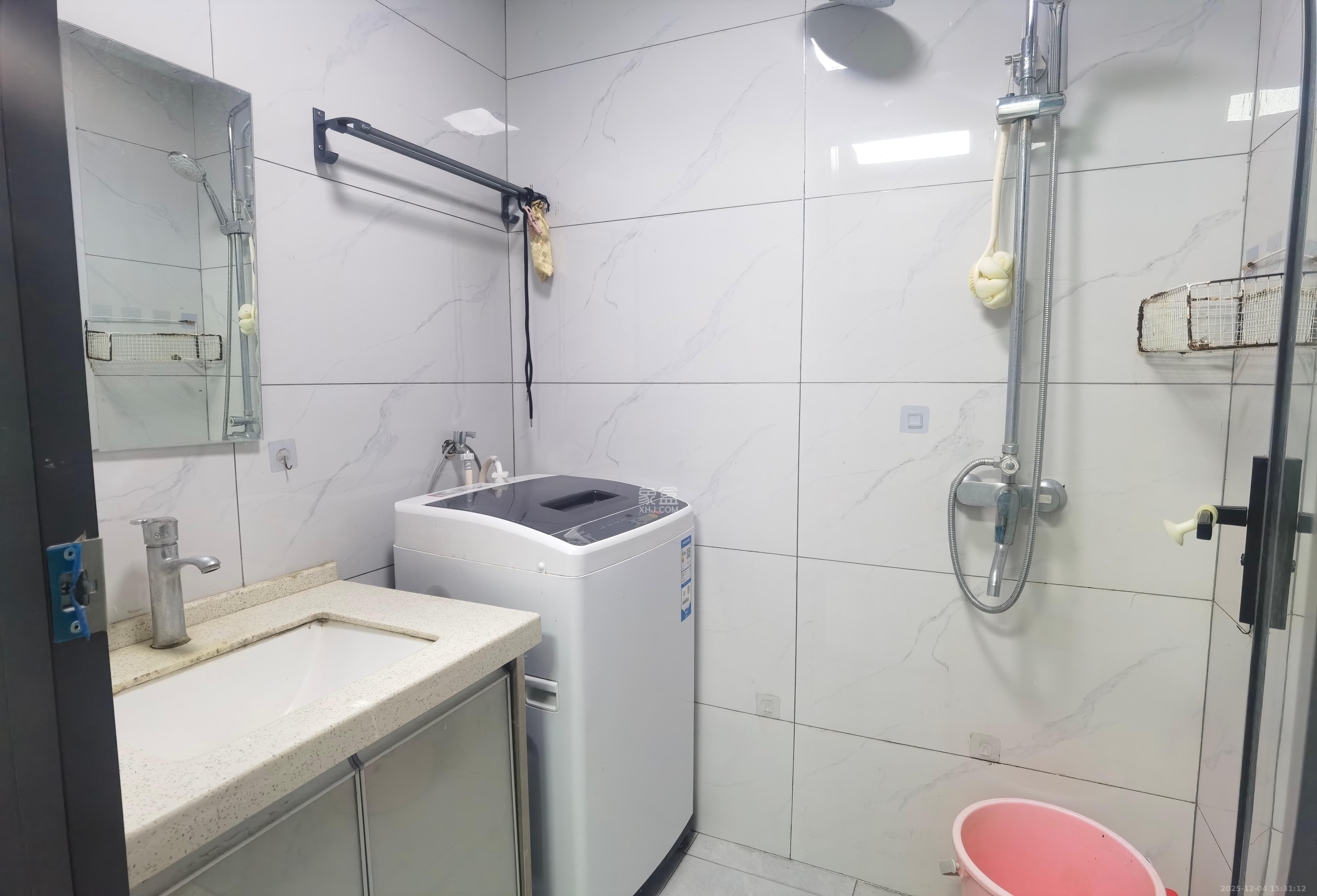 新城悦隽公园 1室1厅1卫 1200.0元/月 新城悦隽公园 1室1厅1卫 1200.0元/月室内图