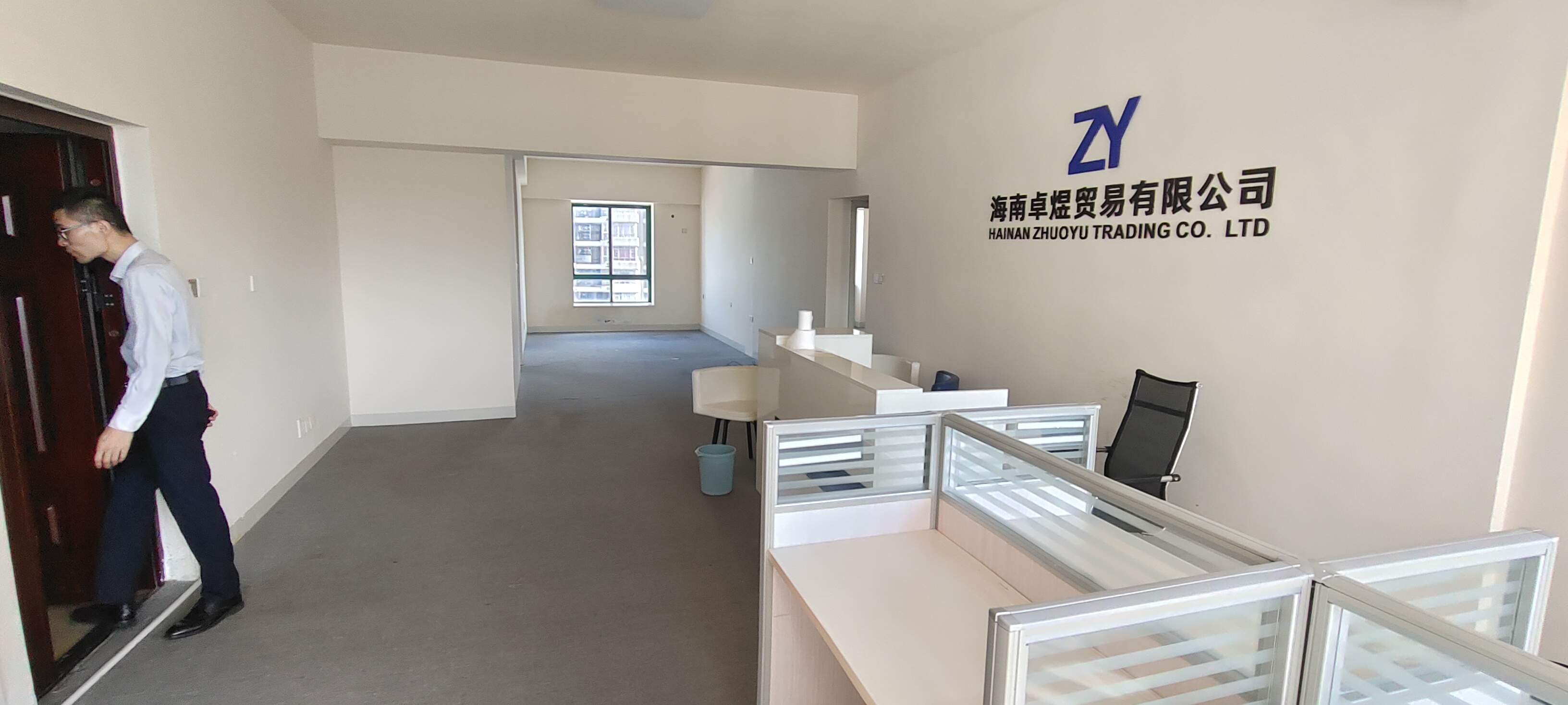 星华商厦 3室2厅2卫 3600.0元/月 星华商厦 3室2厅2卫 3600.0元/月室内图