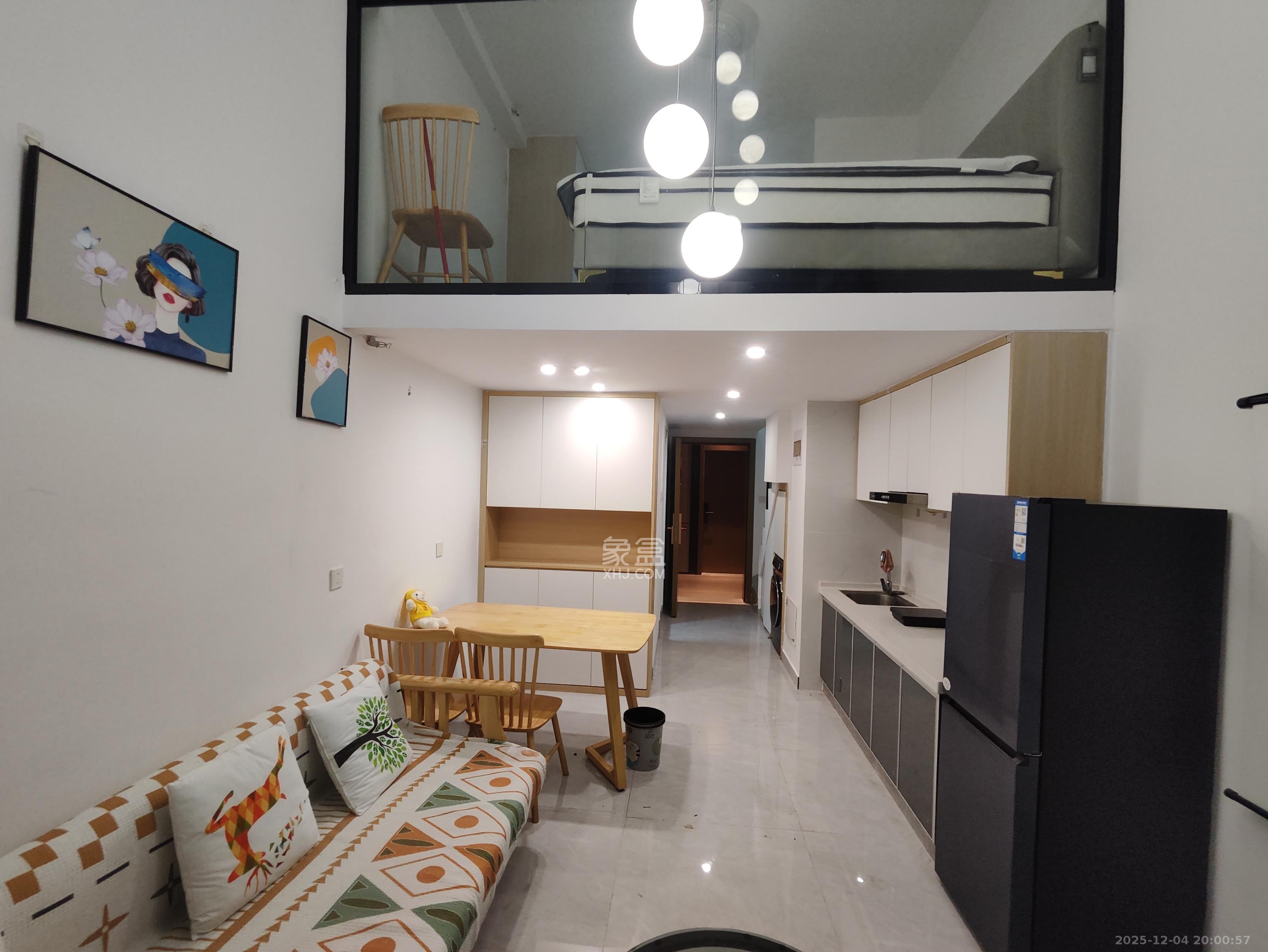 时代MOMA云PARK  1室1厅1卫    2400.0元/月