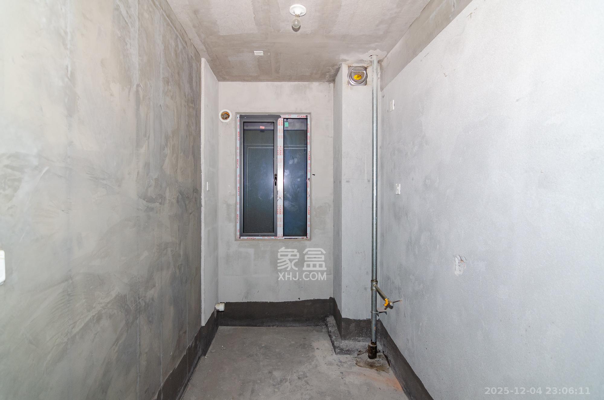 澳海望洲府 3室2厅2卫 46.5万 澳海望洲府 3室2厅2卫 46.5万厨房