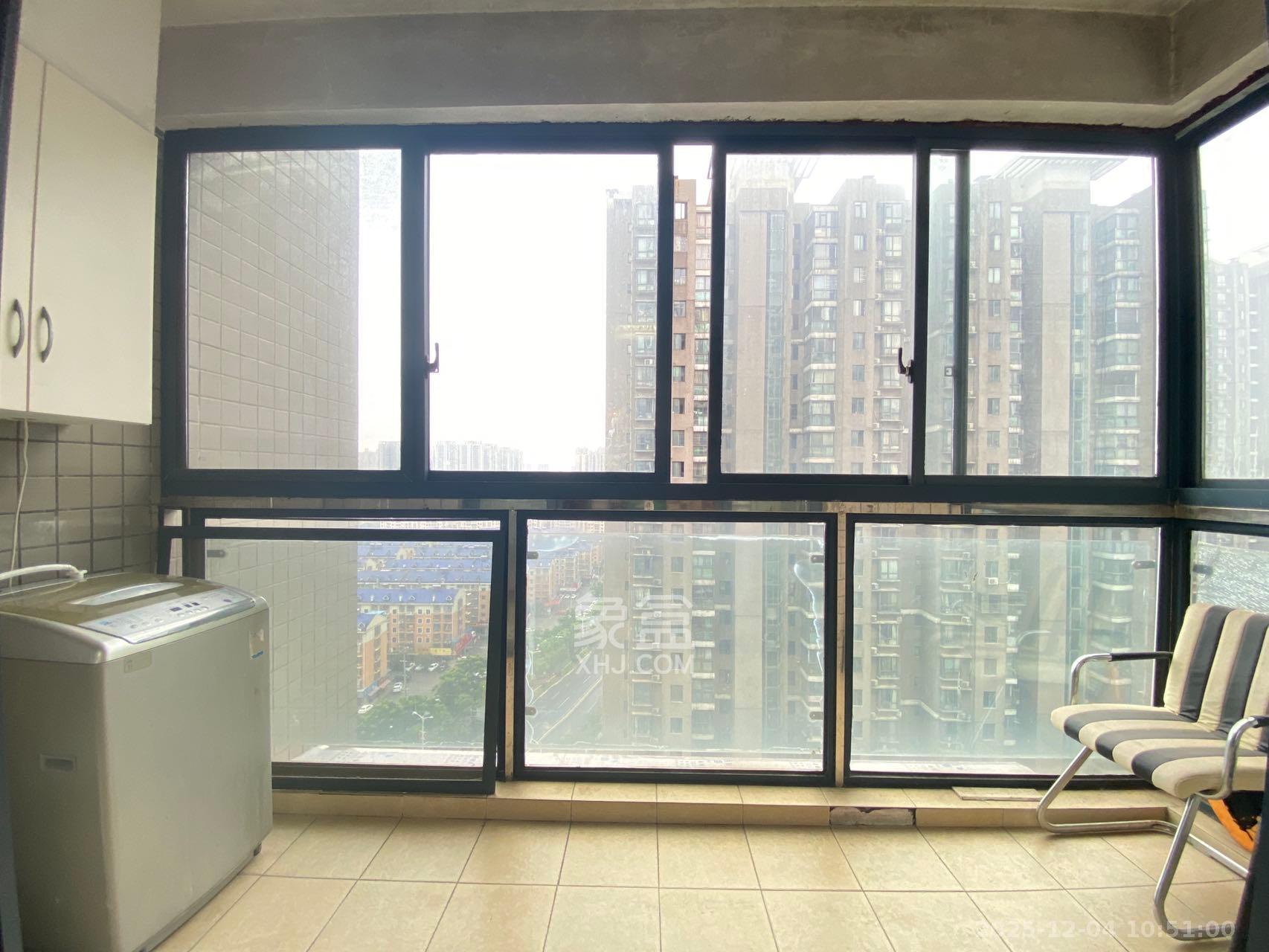 湘江世纪城悦江苑  3室1厅1卫    2300.0元/月