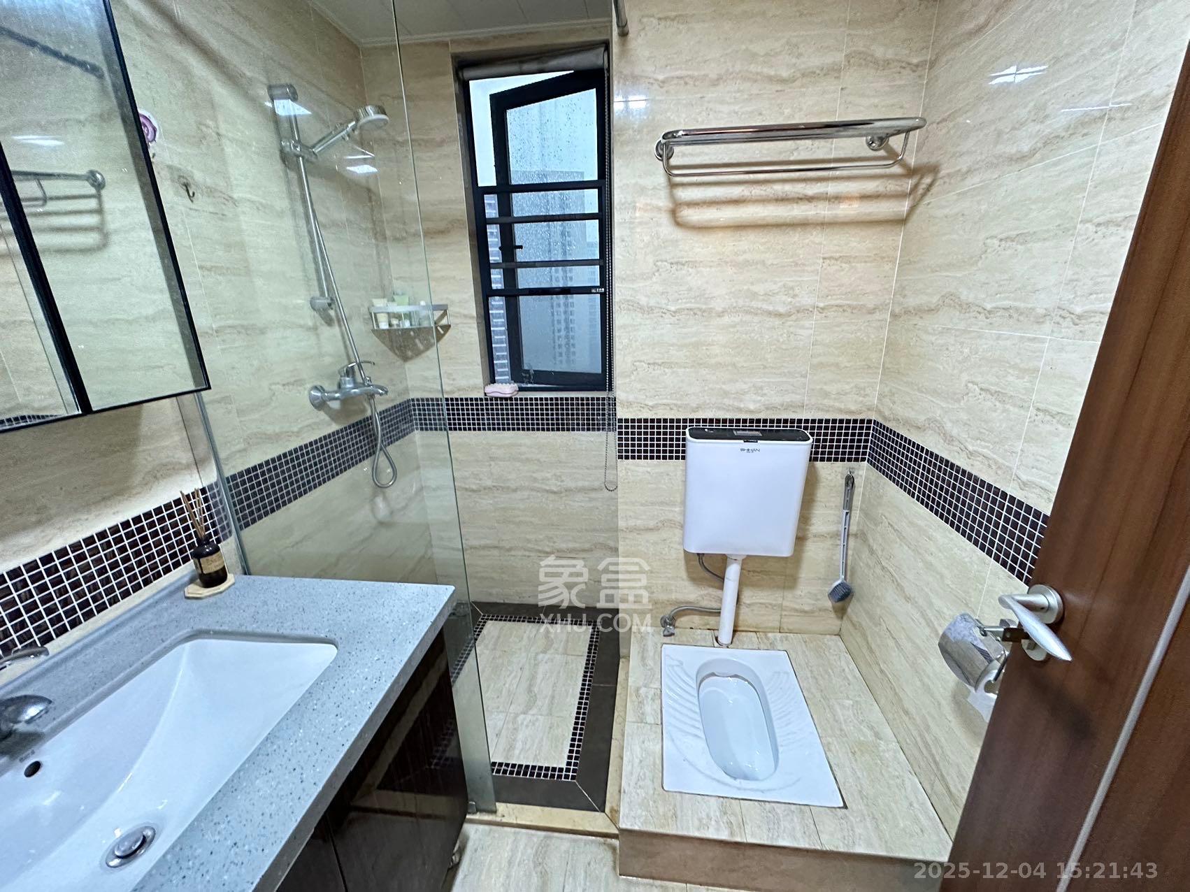 万科金域华府三四期 3室2厅2卫 2500.0元/月 万科金域华府三四期 3室2厅2卫 2500.0元/月室内图