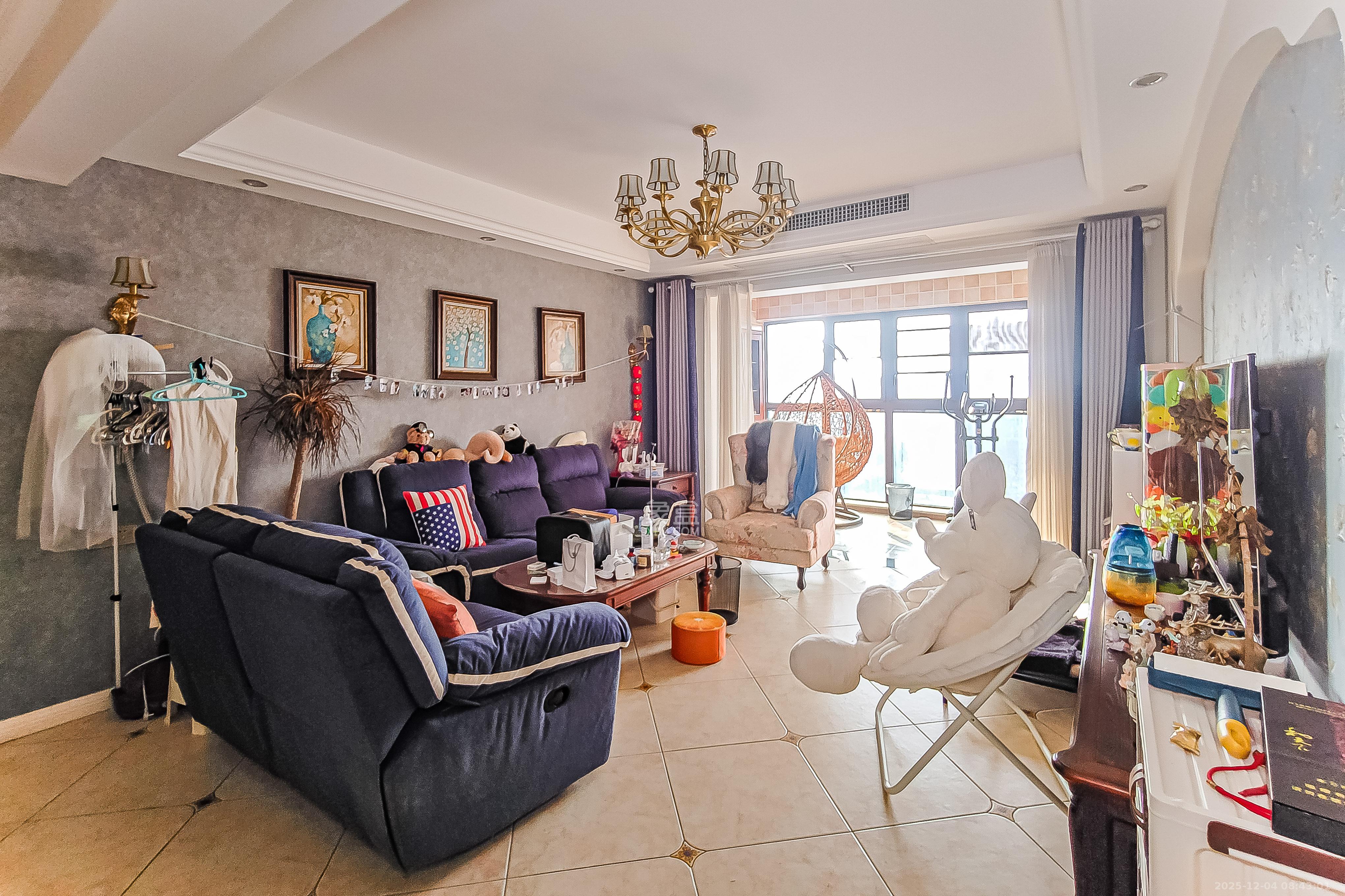 通用时代国际社区  4室2厅2卫    220.0万