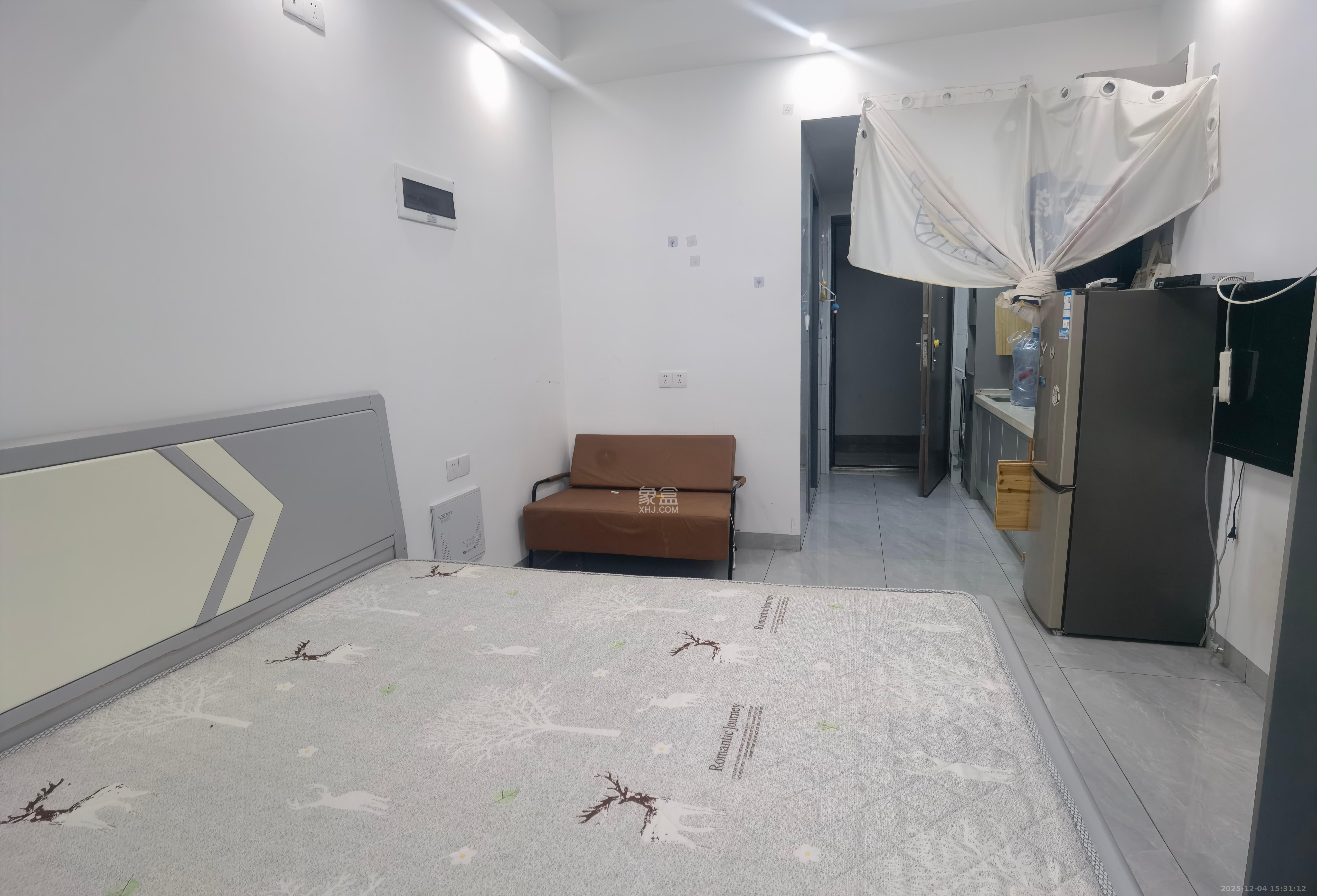 新城悦隽公园 1室1厅1卫 1200.0元/月 新城悦隽公园 1室1厅1卫 1200.0元/月室内图