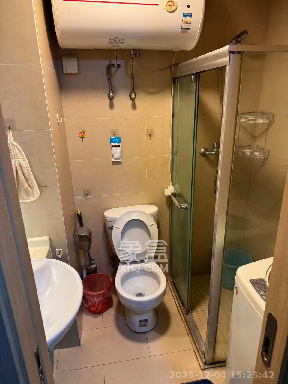 万科金色家园 1室1厅1卫 1300.0元/月 万科金色家园 1室1厅1卫 1300.0元/月室内图