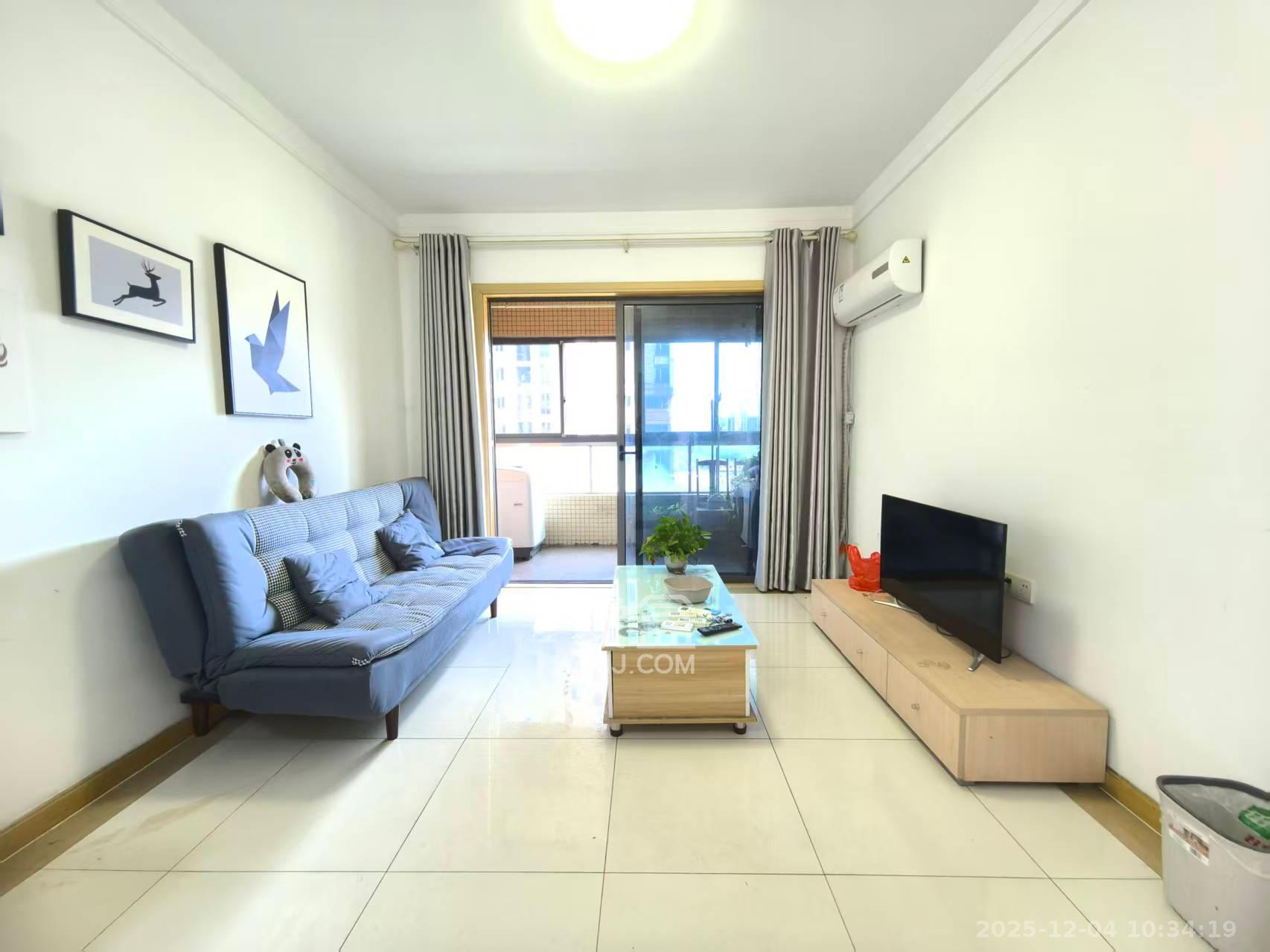 珠江花城三期锦鲤  2室2厅1卫    2000.0元/月室内图1