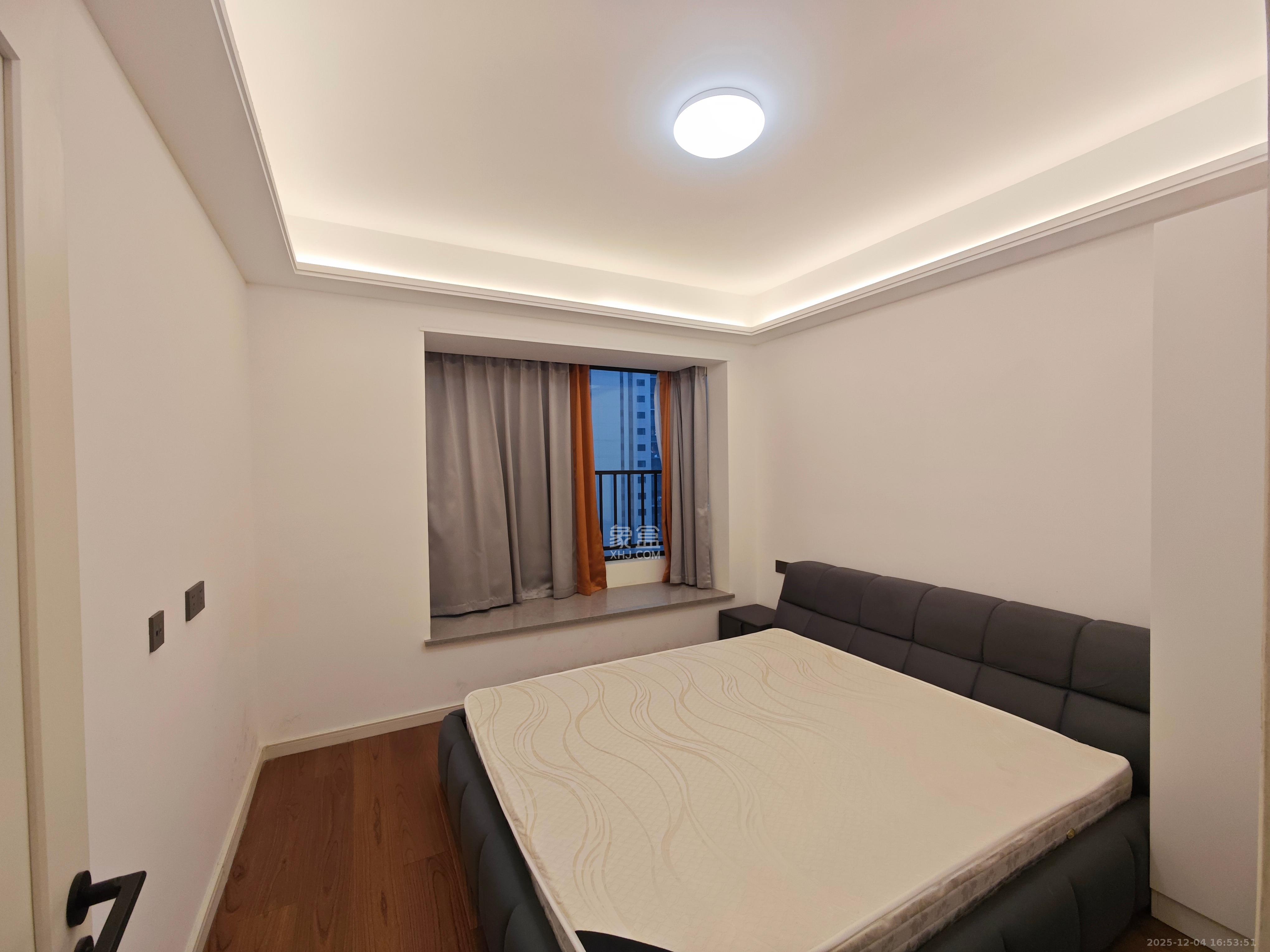 万科金色梦想C区 4室2厅2卫 3200.0元/月 万科金色梦想C区 4室2厅2卫 3200.0元/月室内图