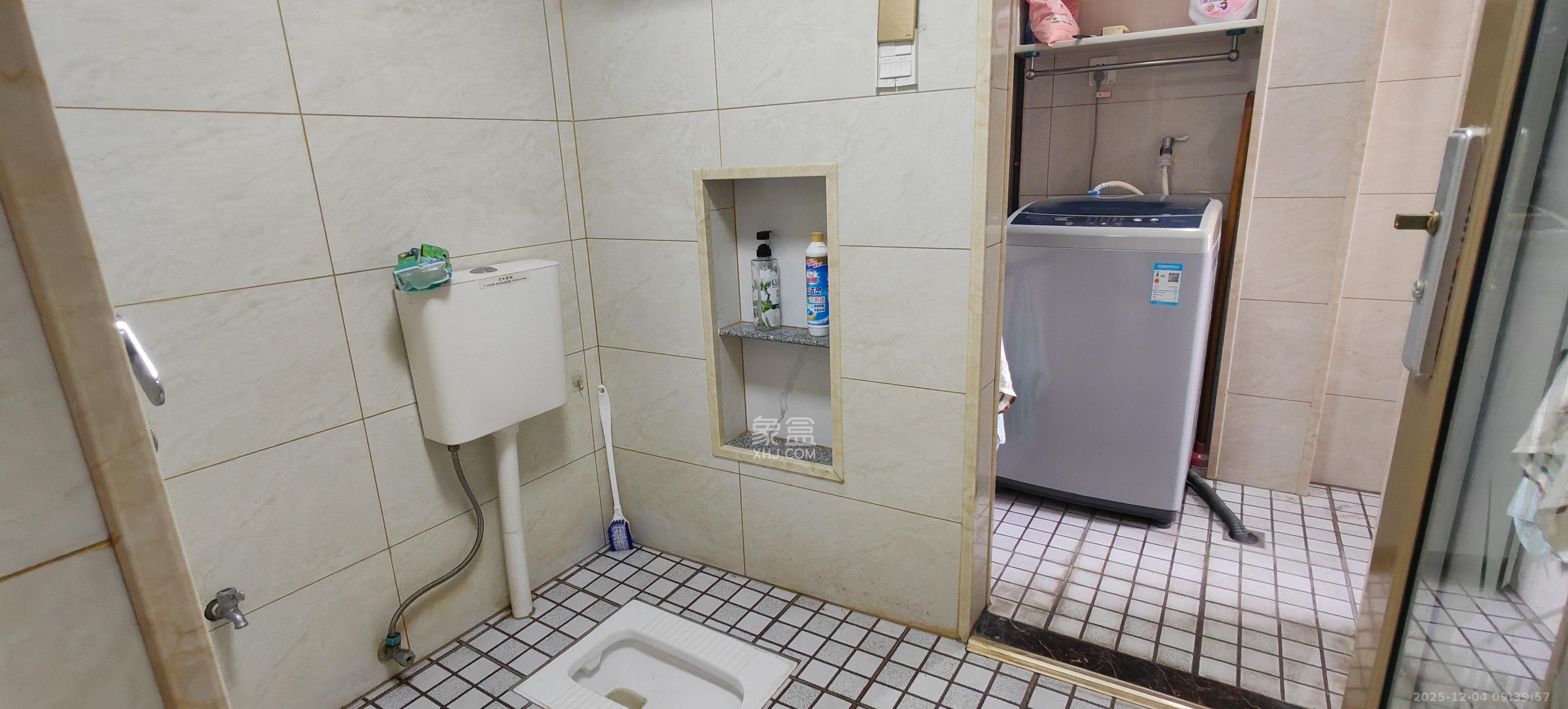 东方美地 3室2厅1卫 2400.0元/月 东方美地 3室2厅1卫 2400.0元/月室内图