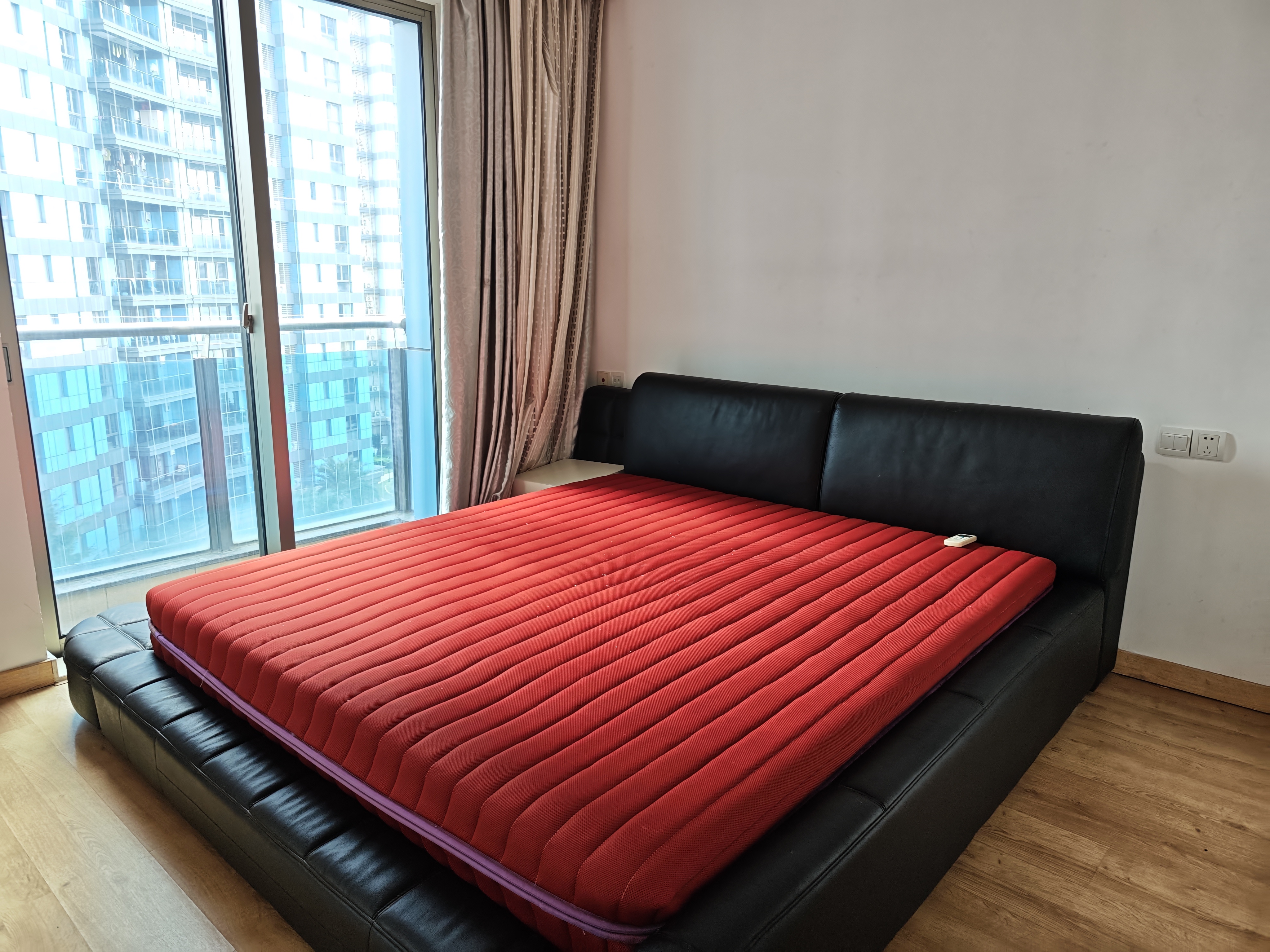 外滩中心 2室2厅2卫 3000.0元/月 外滩中心 2室2厅2卫 3000.0元/月室内图