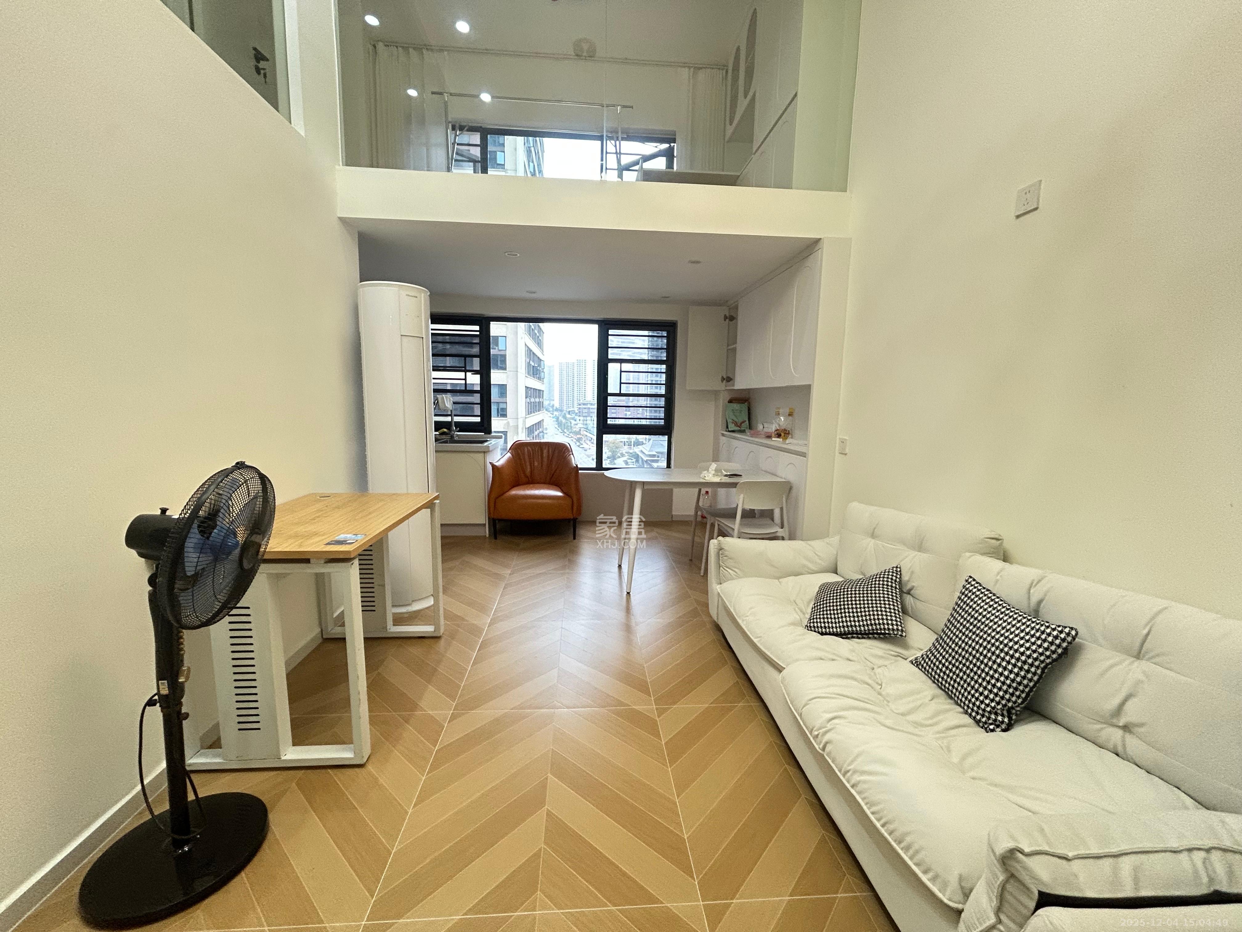 北辰时光里  2室1厅1卫    2300.0元/月