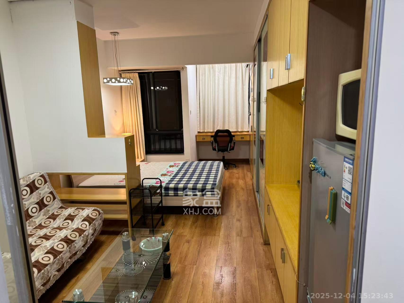 万科金色家园 1室1厅1卫 1300.0元/月 万科金色家园 1室1厅1卫 1300.0元/月室内图