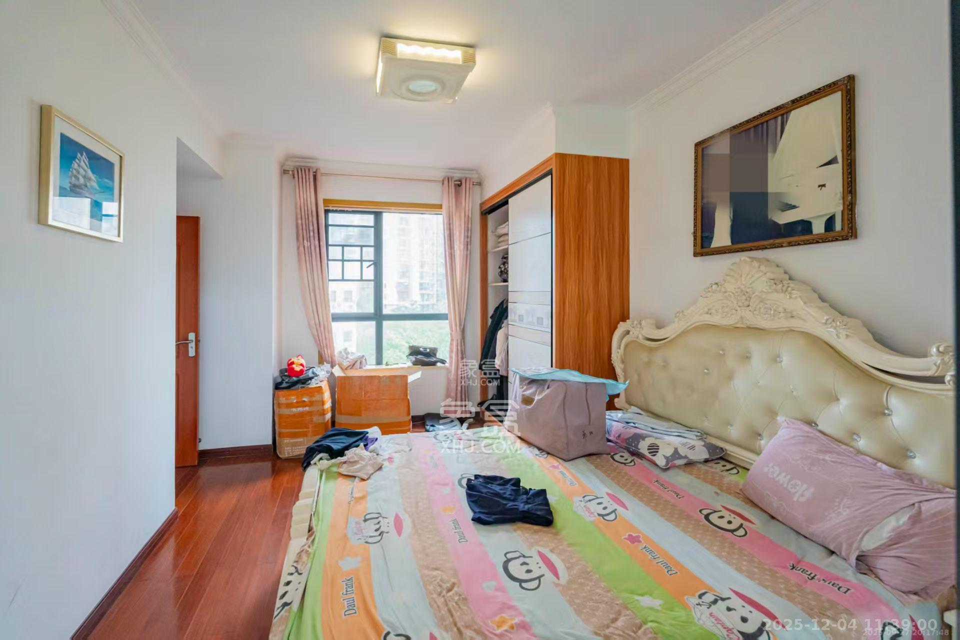 香江锦城 3室2厅1卫 2500.0元/月 香江锦城 3室2厅1卫 2500.0元/月室内图