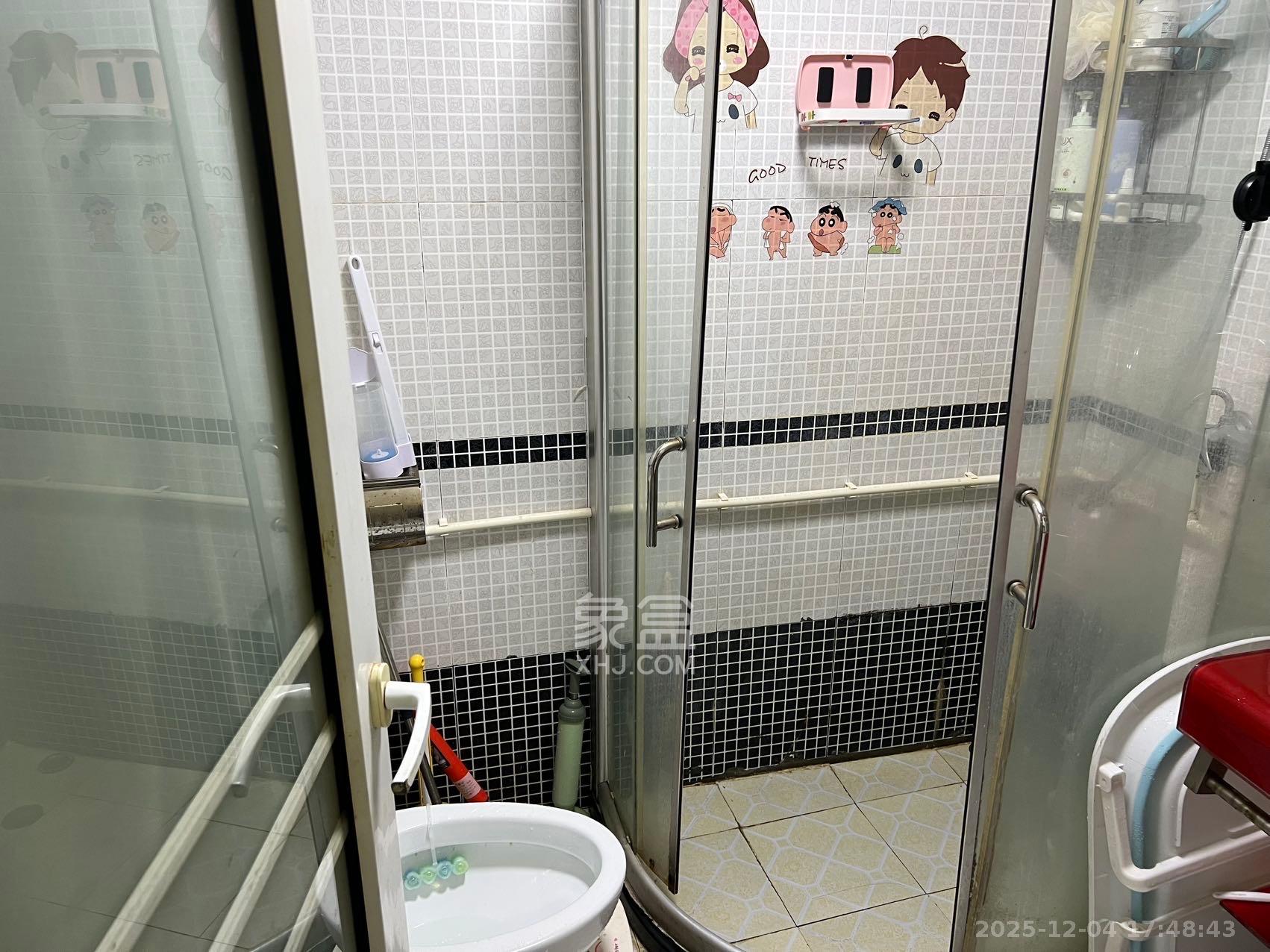 QQ生活馆 1室1厅1卫 1500.0元/月 QQ生活馆 1室1厅1卫 1500.0元/月室内图