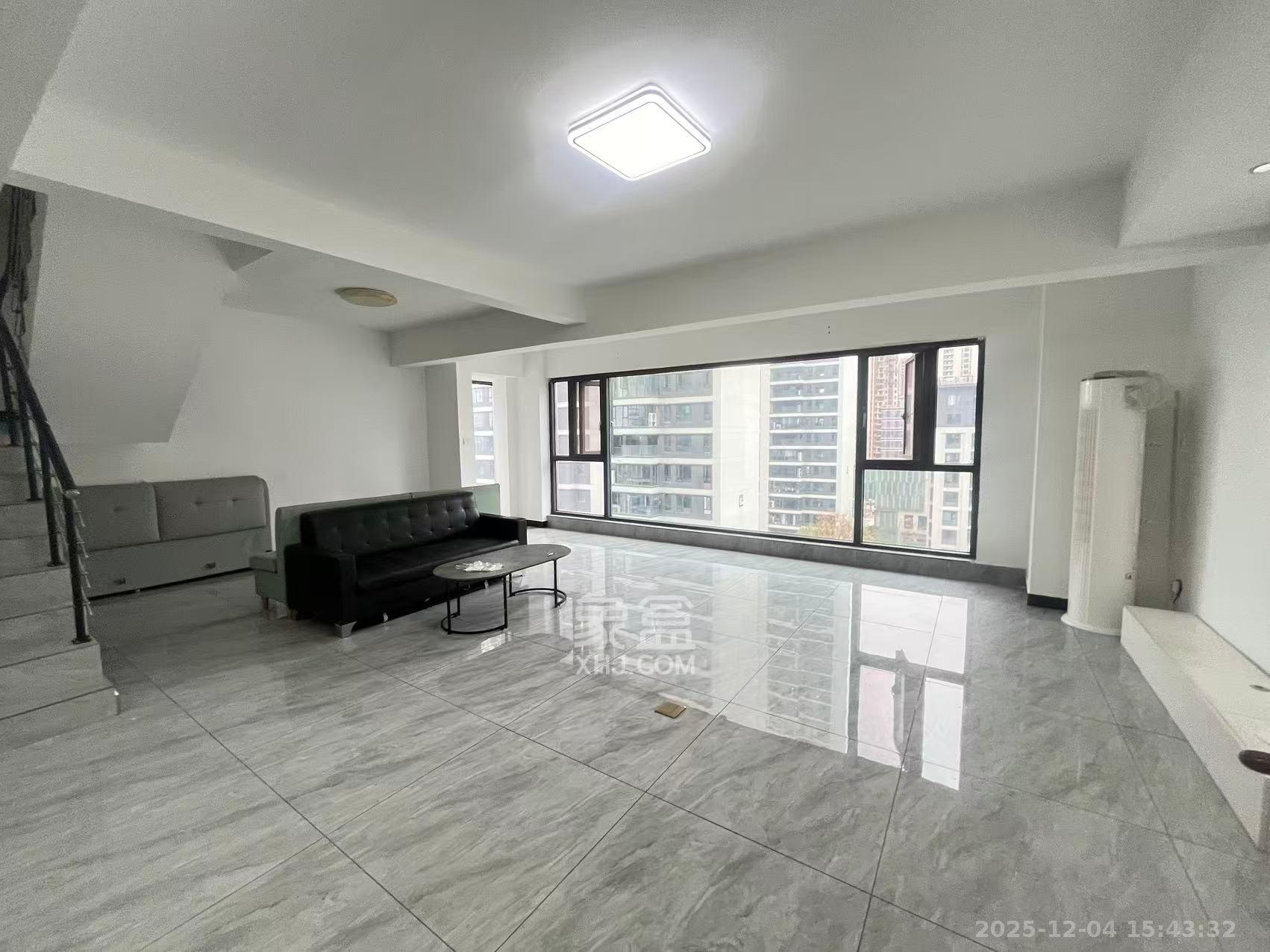 越秀湘江星汇城一期 4室2厅2卫 4000.0元/月 越秀湘江星汇城一期 4室2厅2卫 4000.0元/月室内图