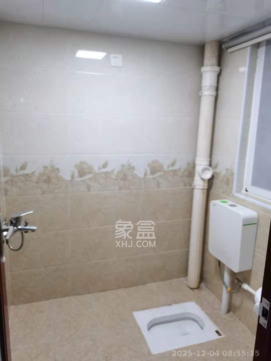 麓谷锦和园  2室1厅1卫    1900.0元/月室内图