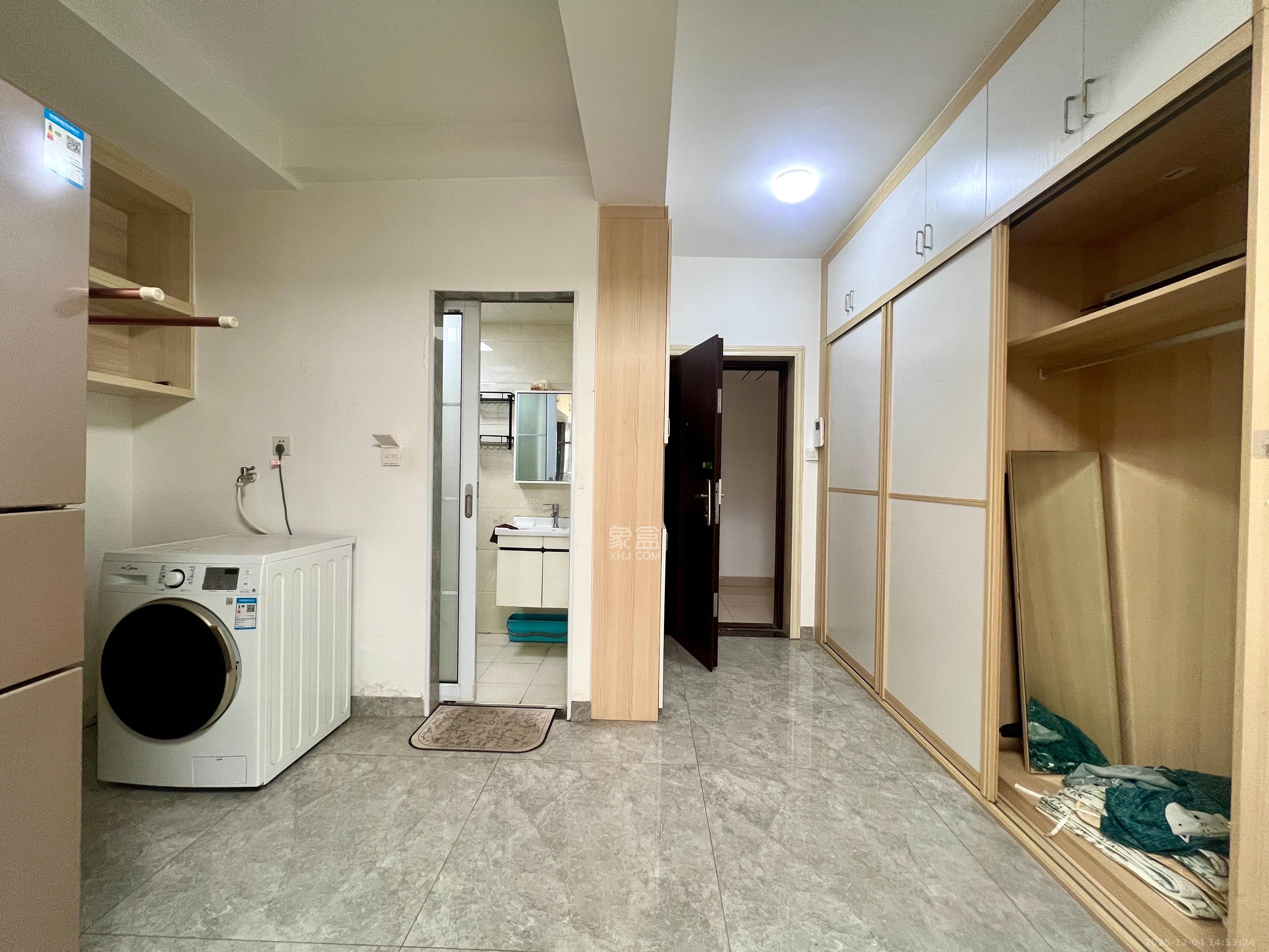 欧亚达国际广场  1室1厅1卫    1700.0元/月室内图