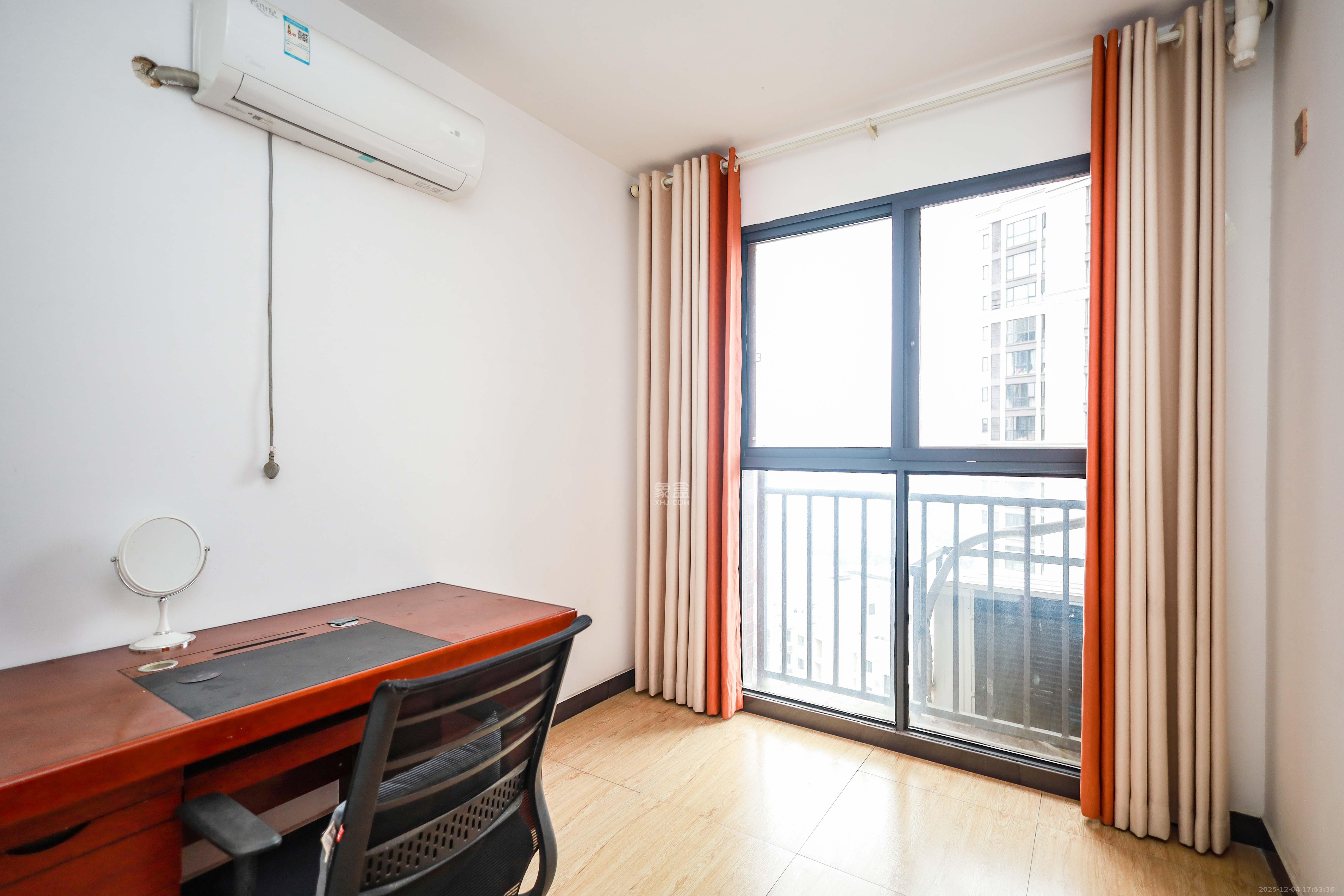 广泰锦苑  3室2厅1卫    88.0万卧室